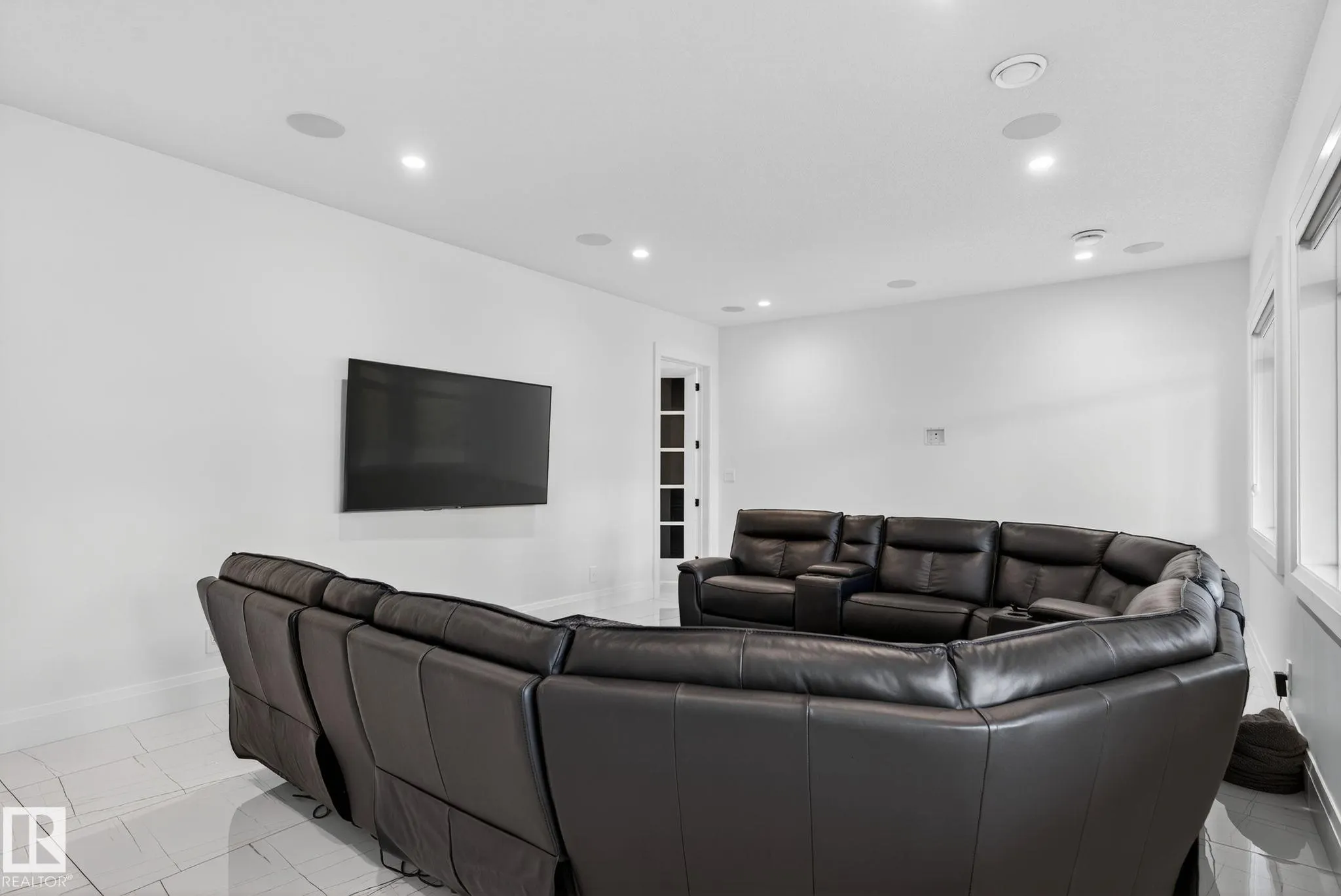 52355 RGE ROAD 233