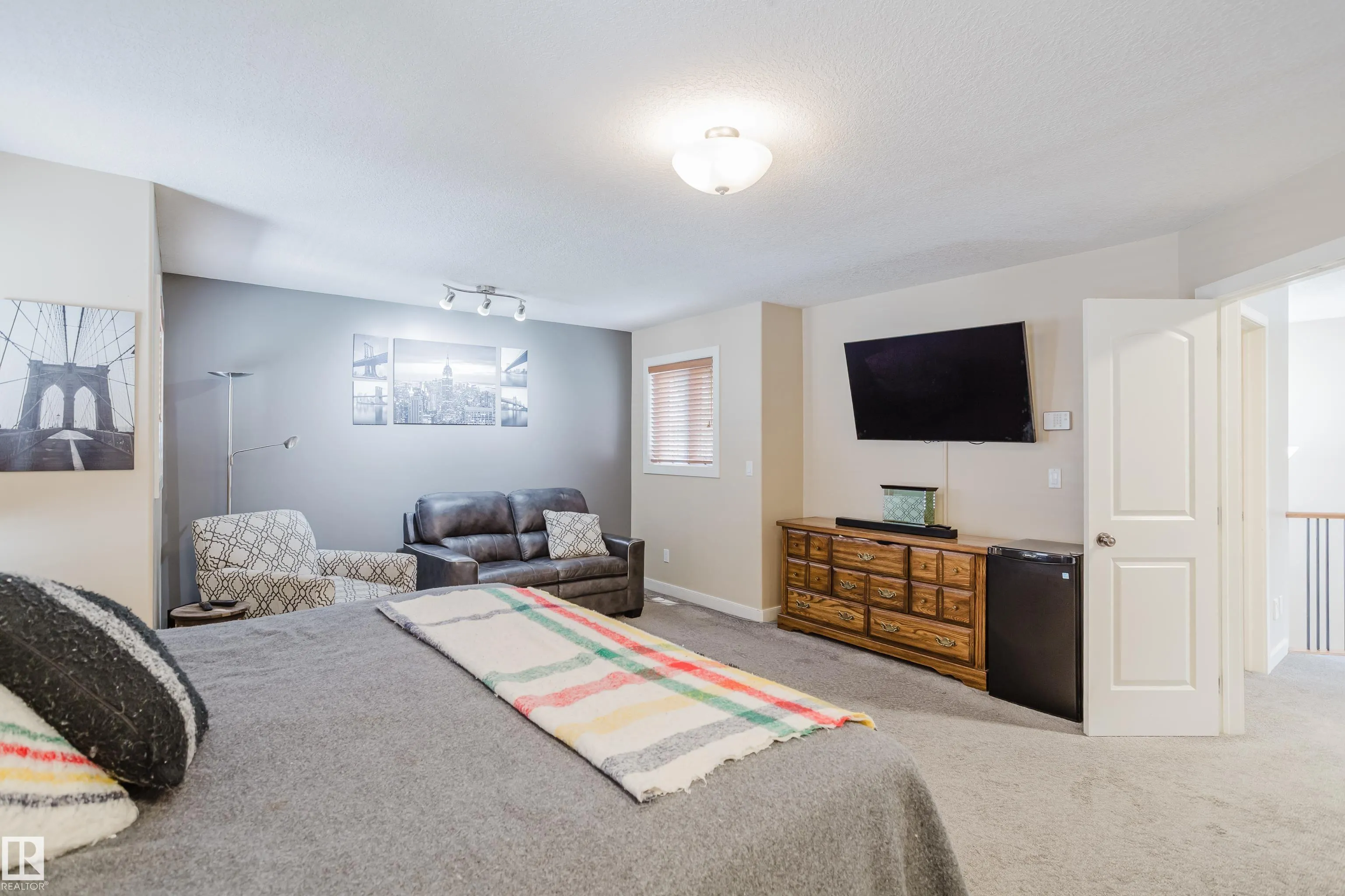 5206 Cercle Ciel Crescent