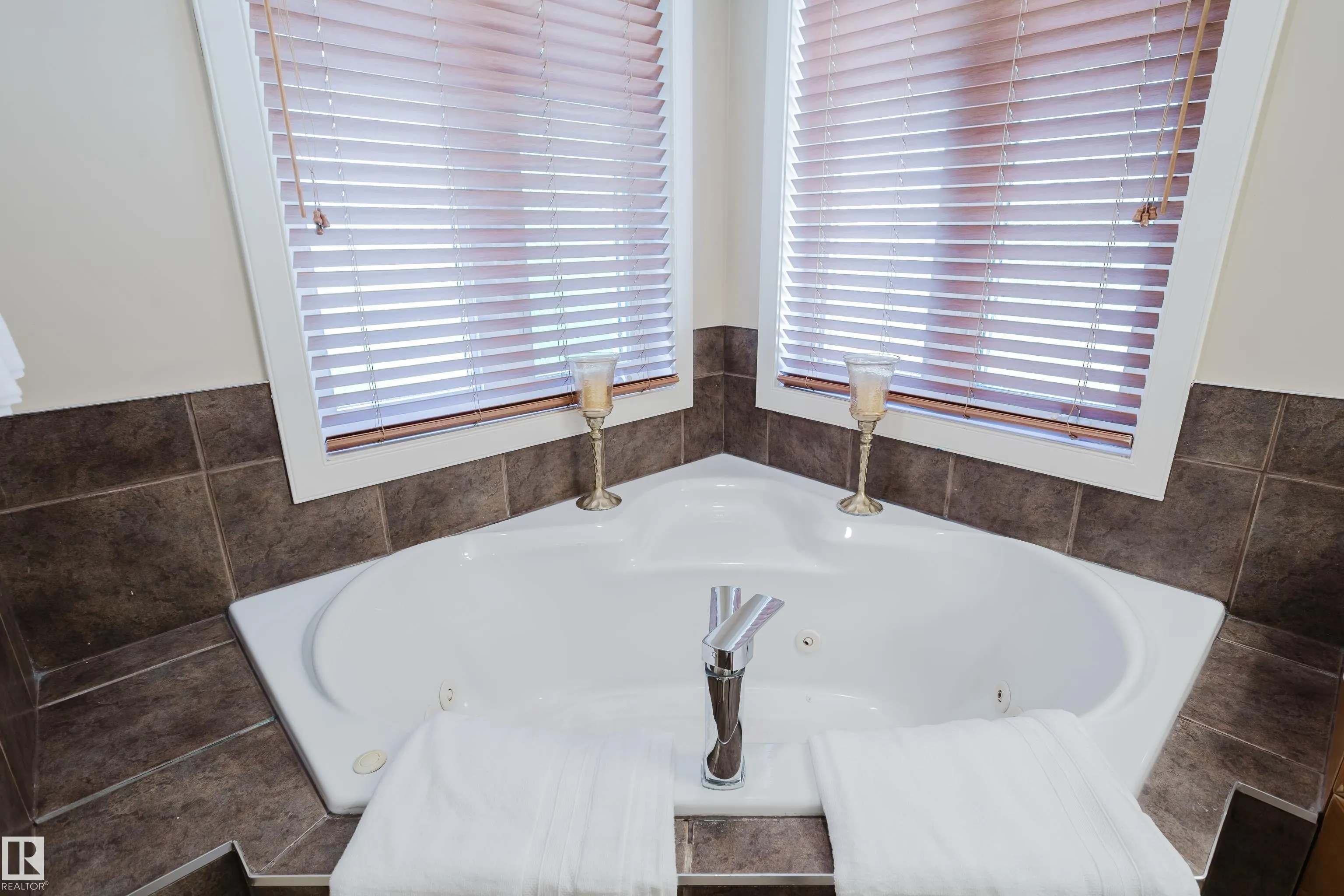 5206 Cercle Ciel Crescent