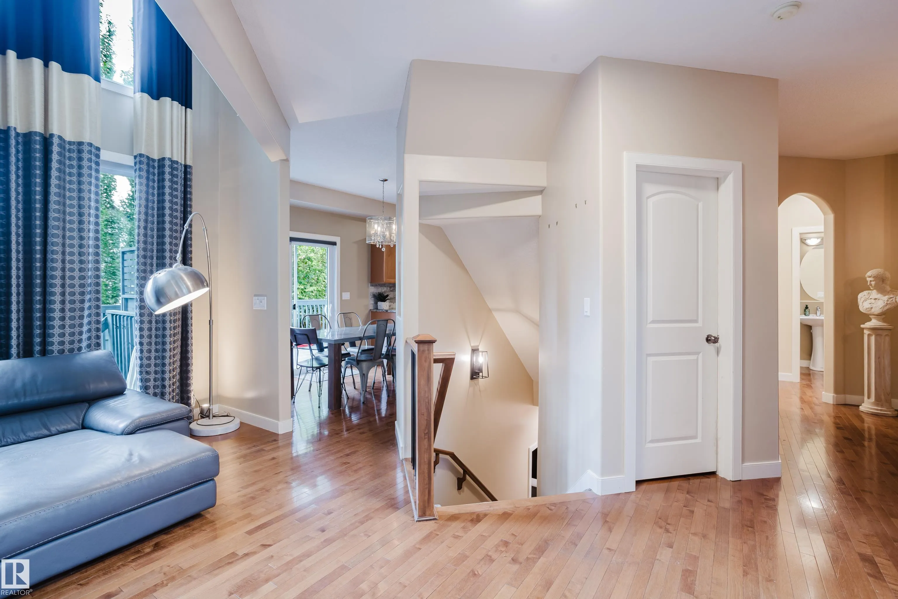 5206 Cercle Ciel Crescent