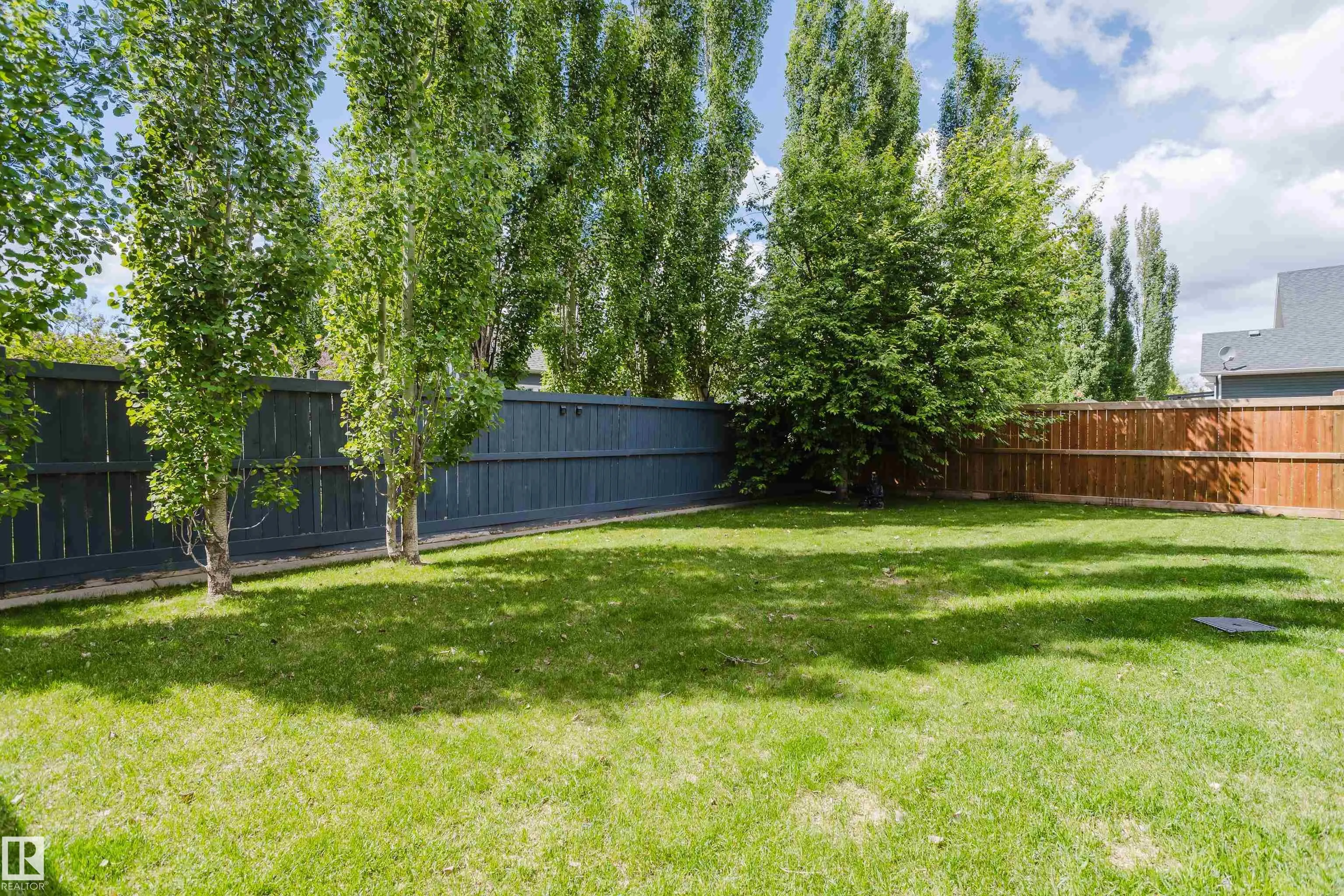 5206 Cercle Ciel Crescent