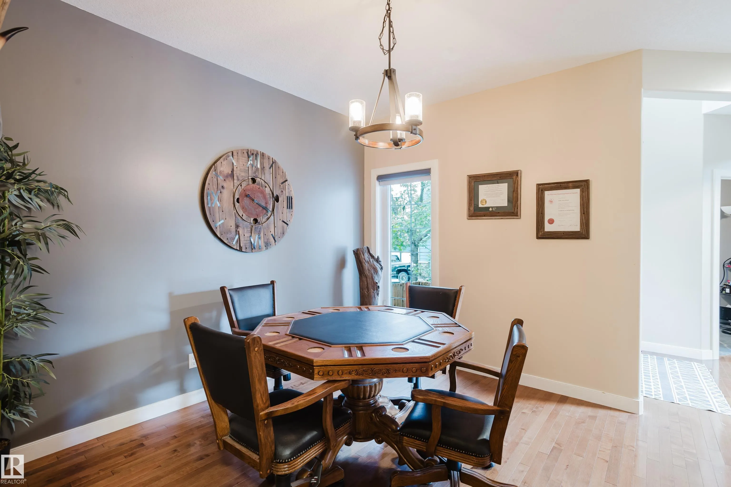 5206 Cercle Ciel Crescent