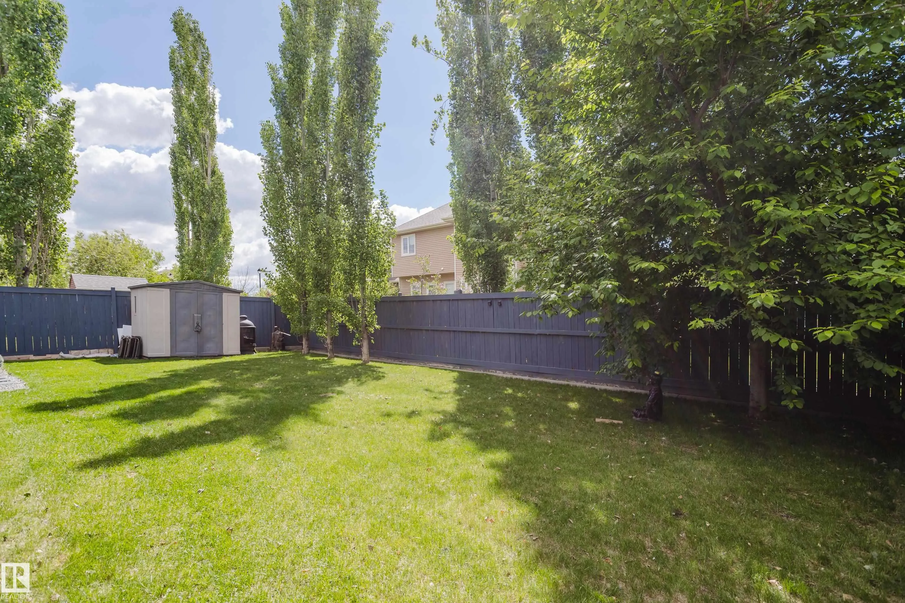 5206 Cercle Ciel Crescent