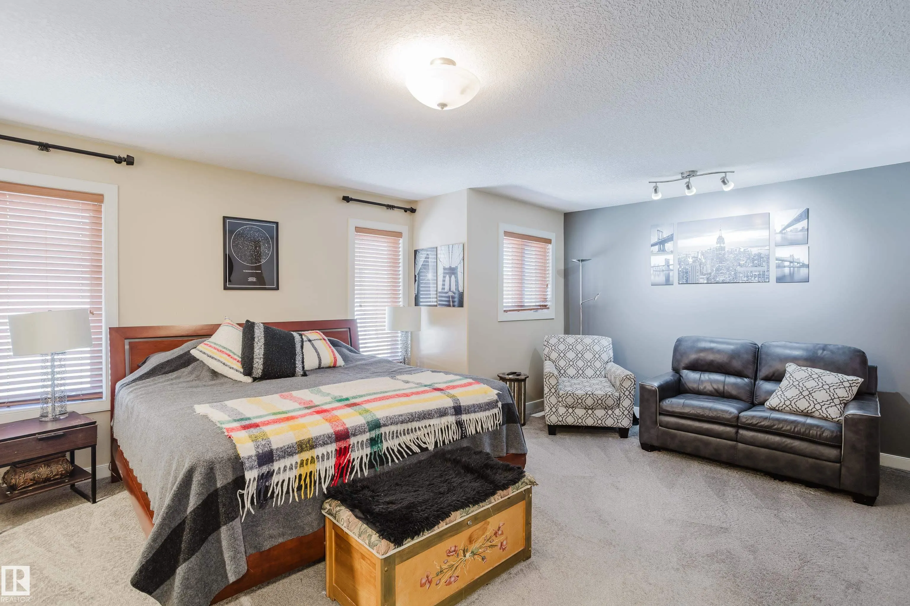 5206 Cercle Ciel Crescent