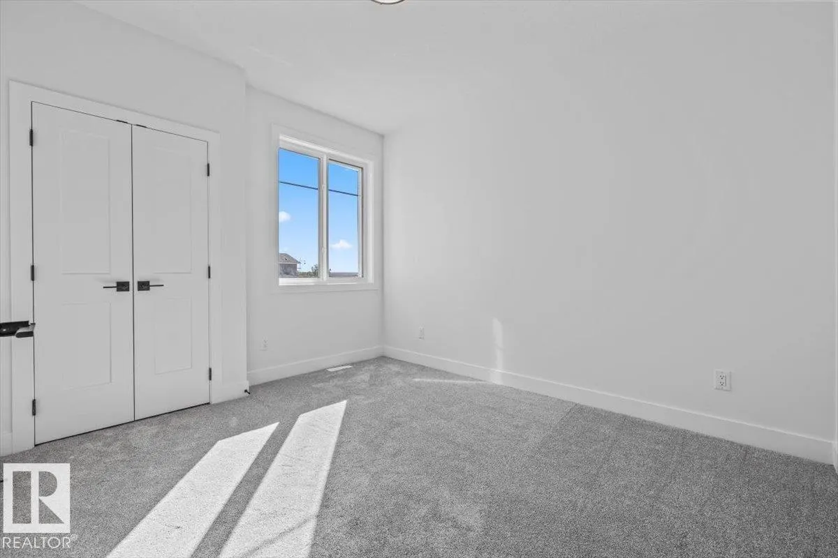 40 Promenade Boulevard