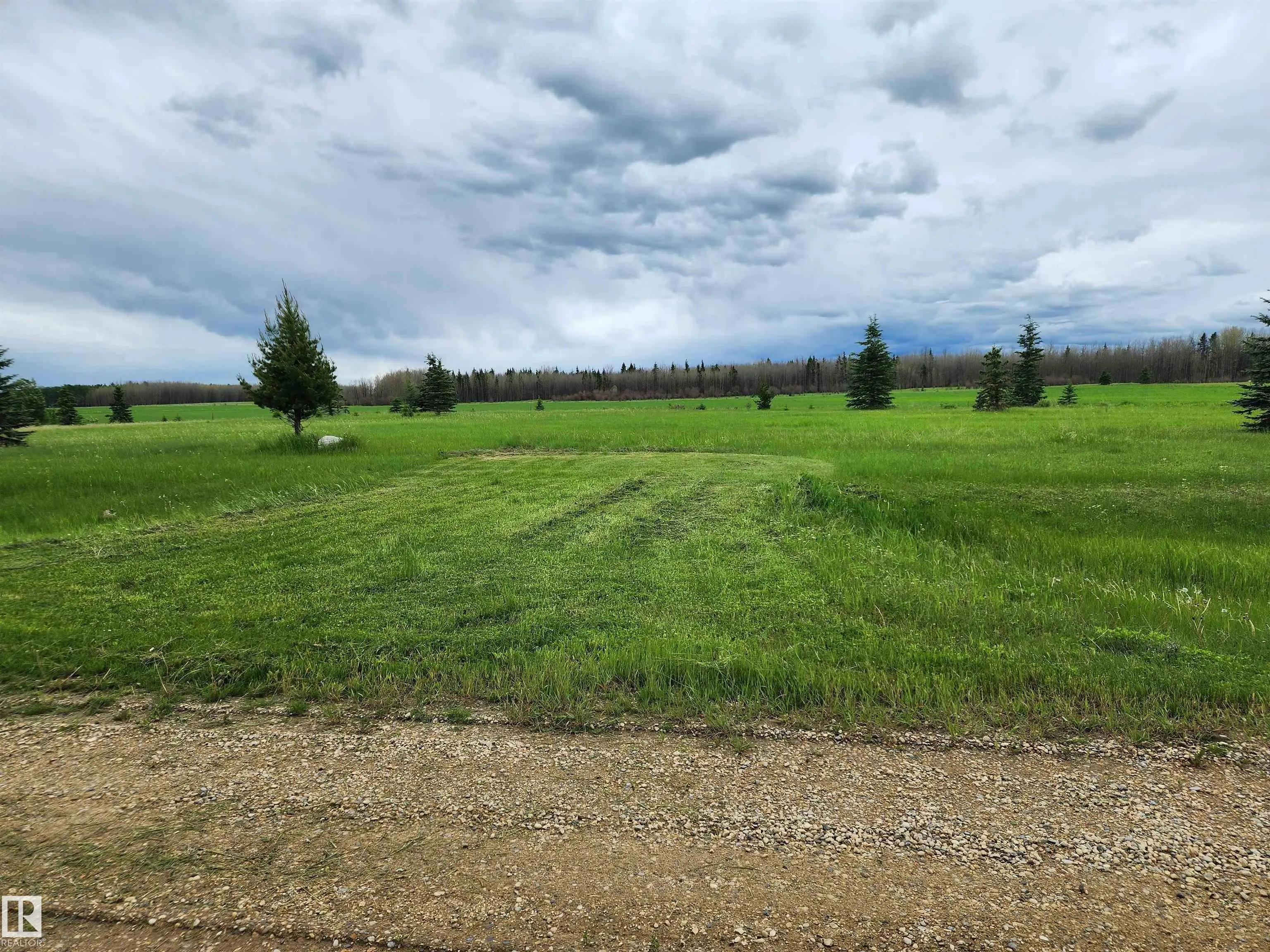 13 465011 Rge Rd 64