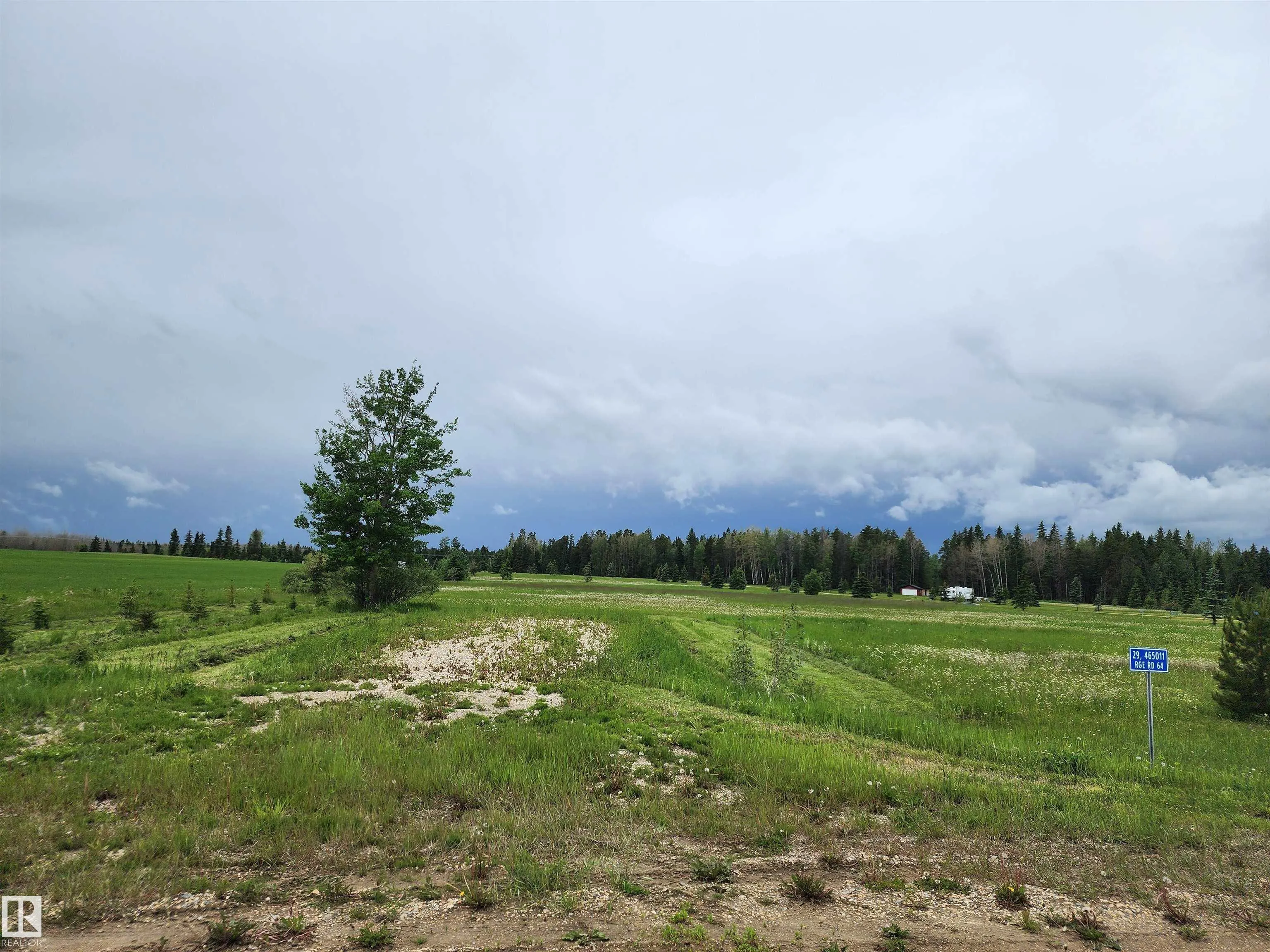 29 465011 Rge Rd 64