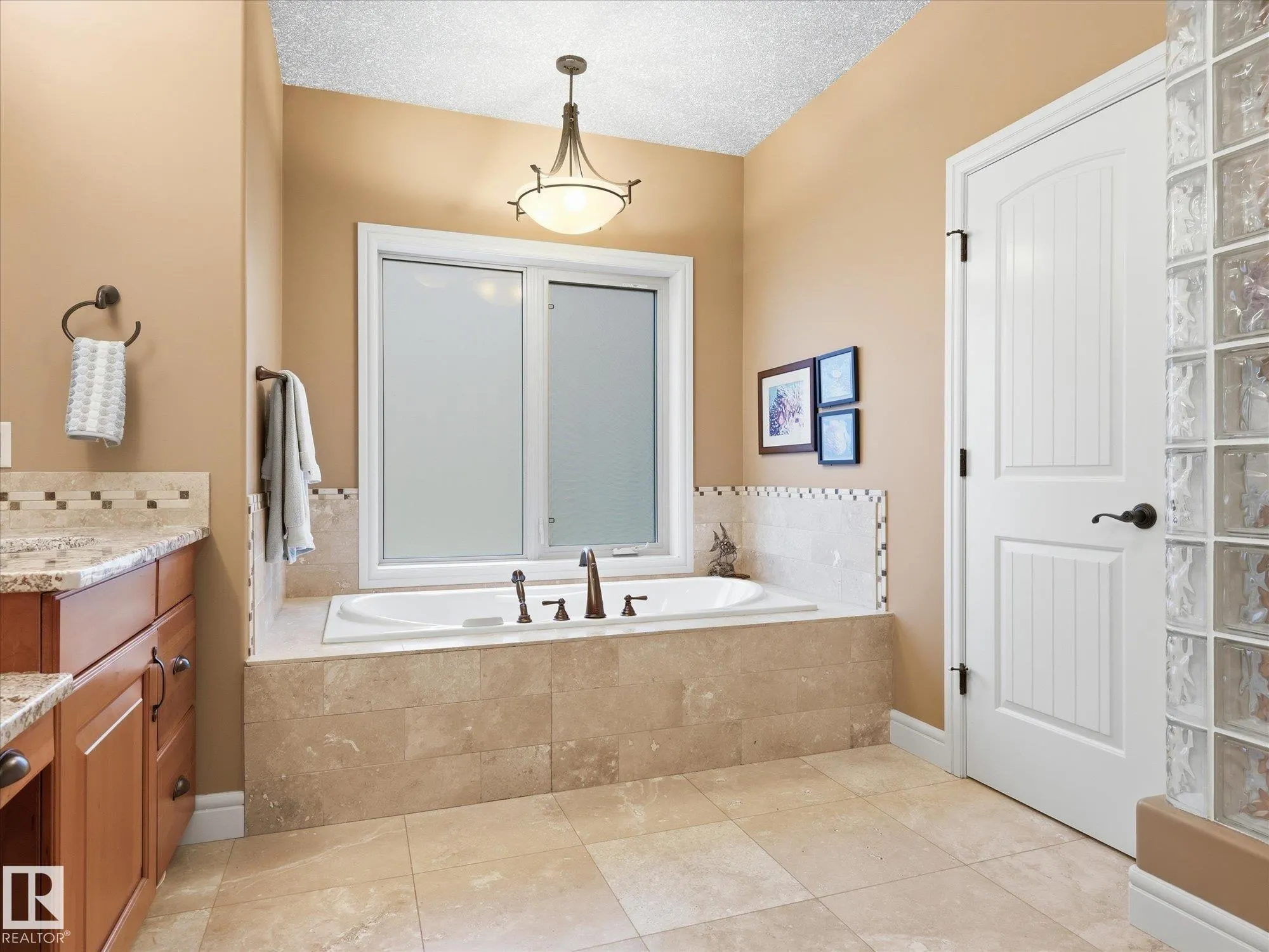 25015 TWP ROAD 544A