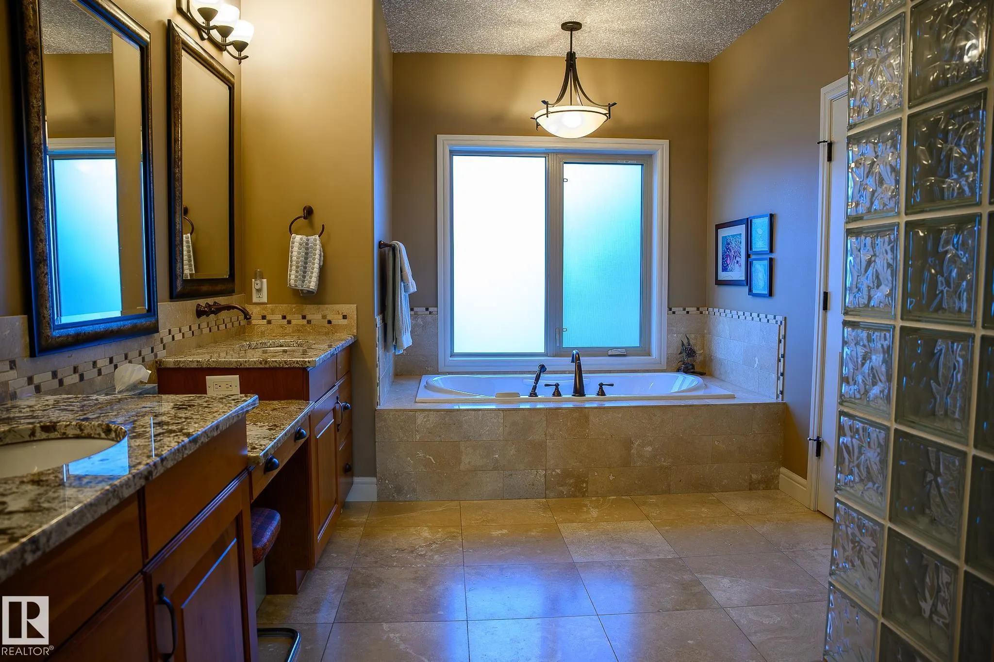 25015 TWP ROAD 544A