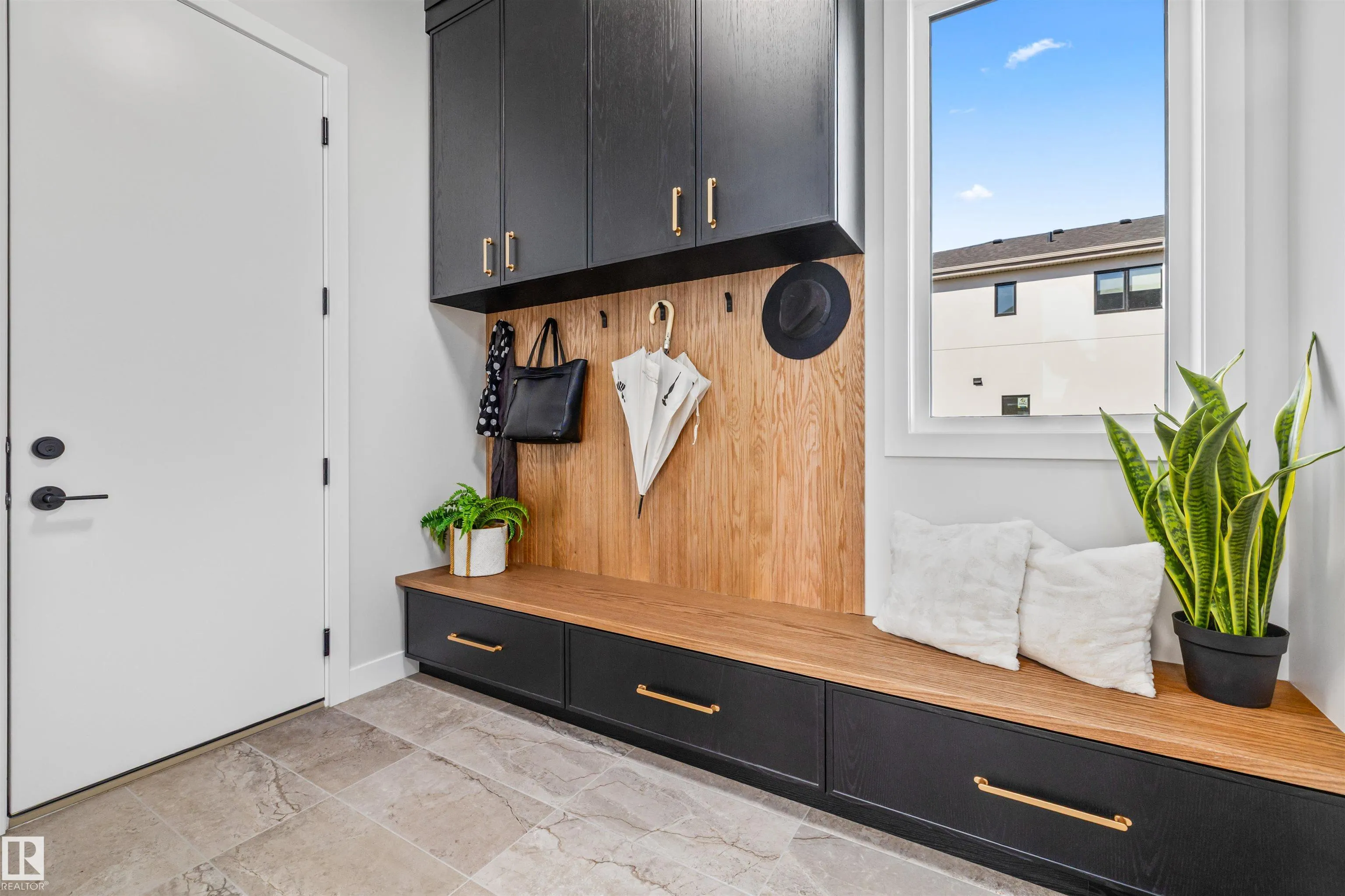 4667 Chegwin Wynd