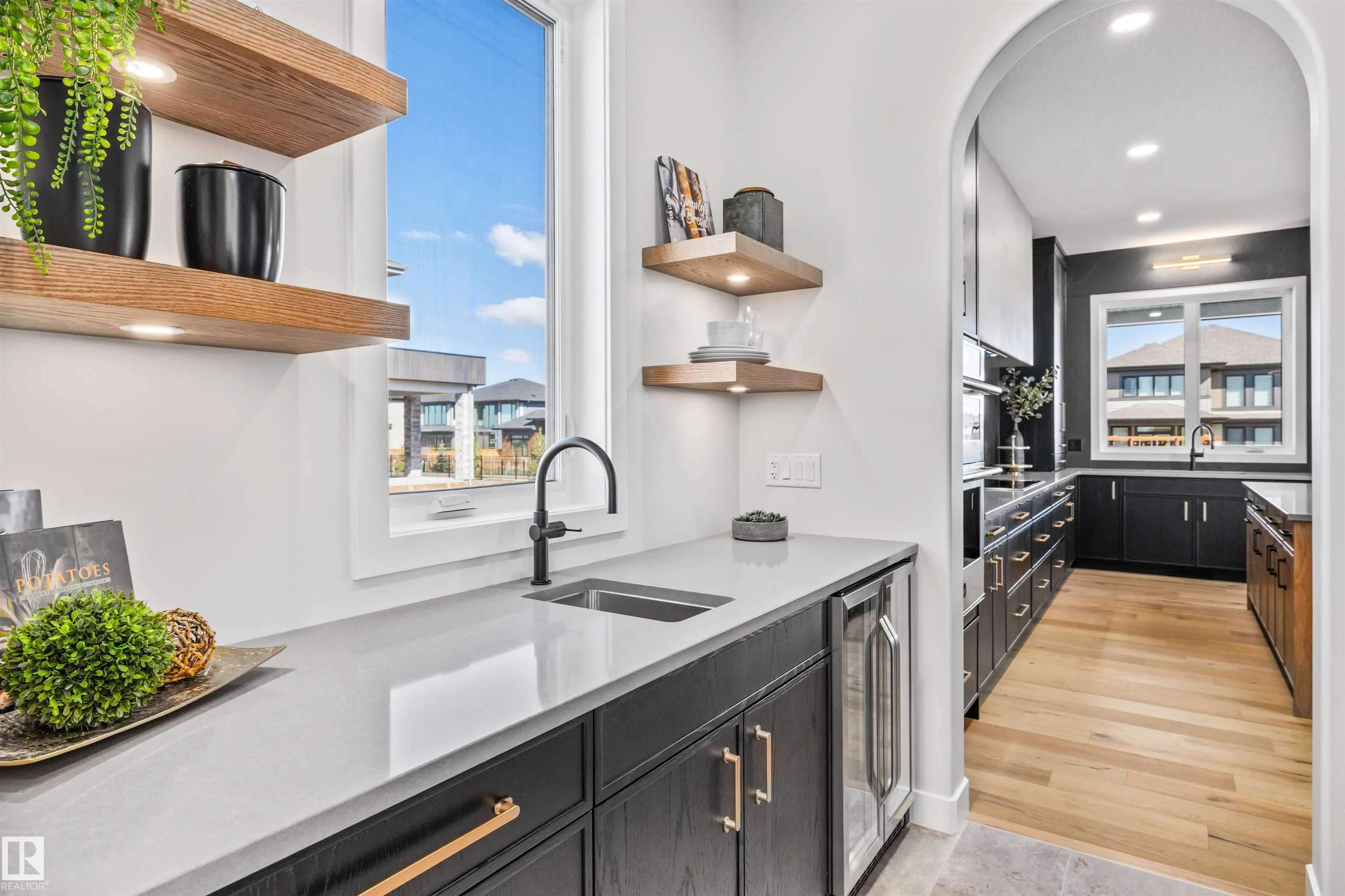 4667 Chegwin Wynd