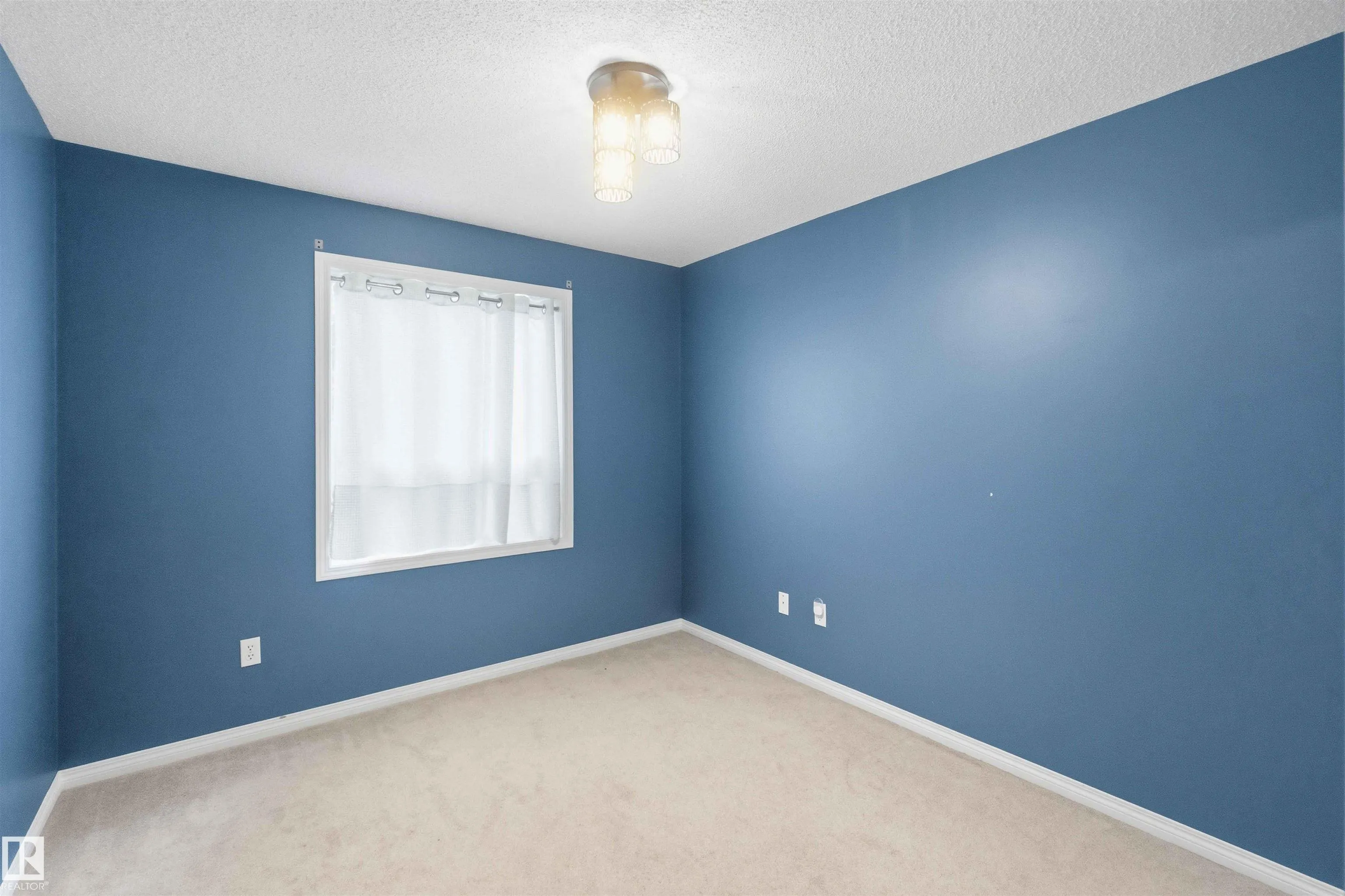 1520 Hammond Gate
