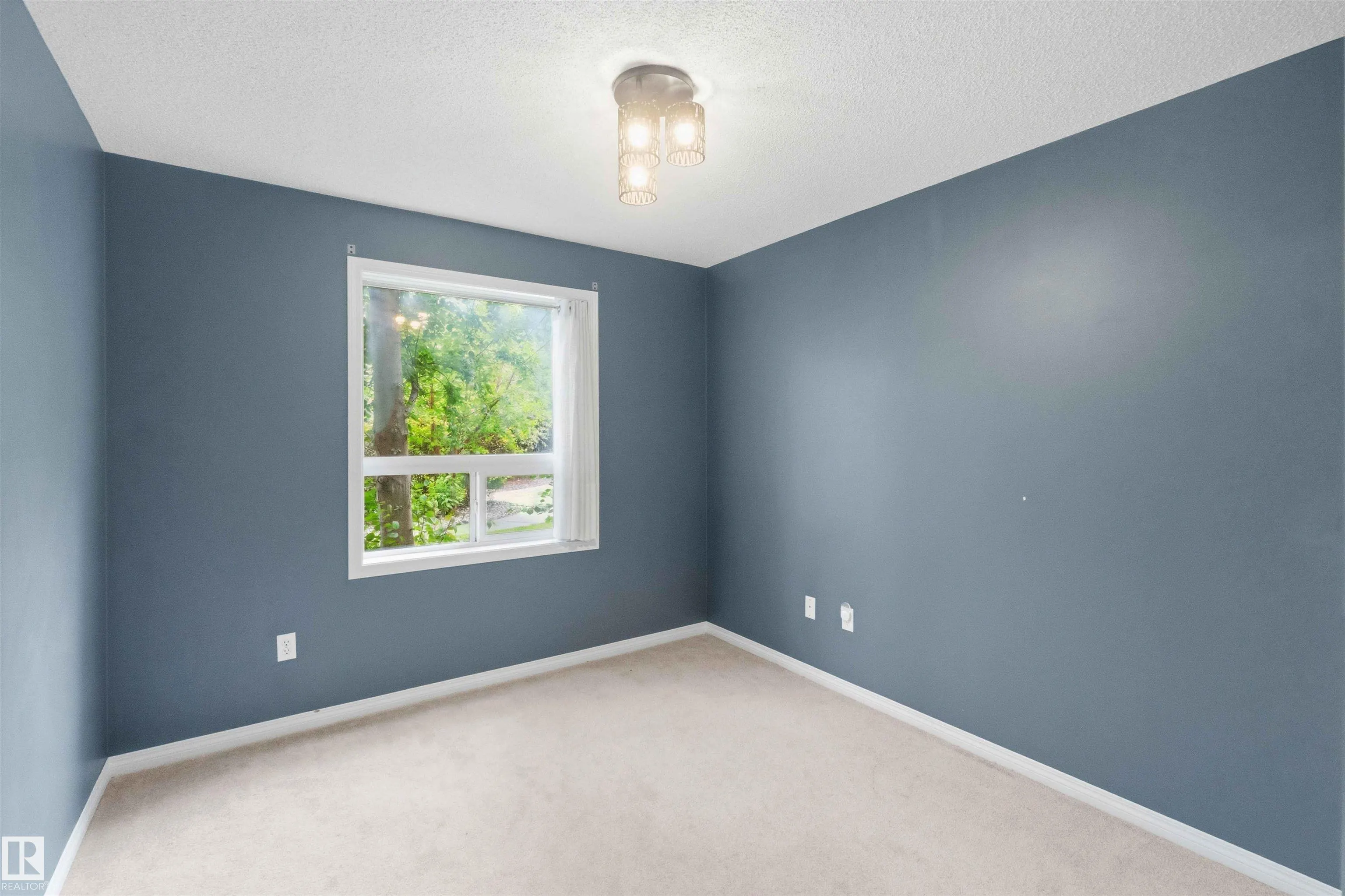1520 Hammond Gate