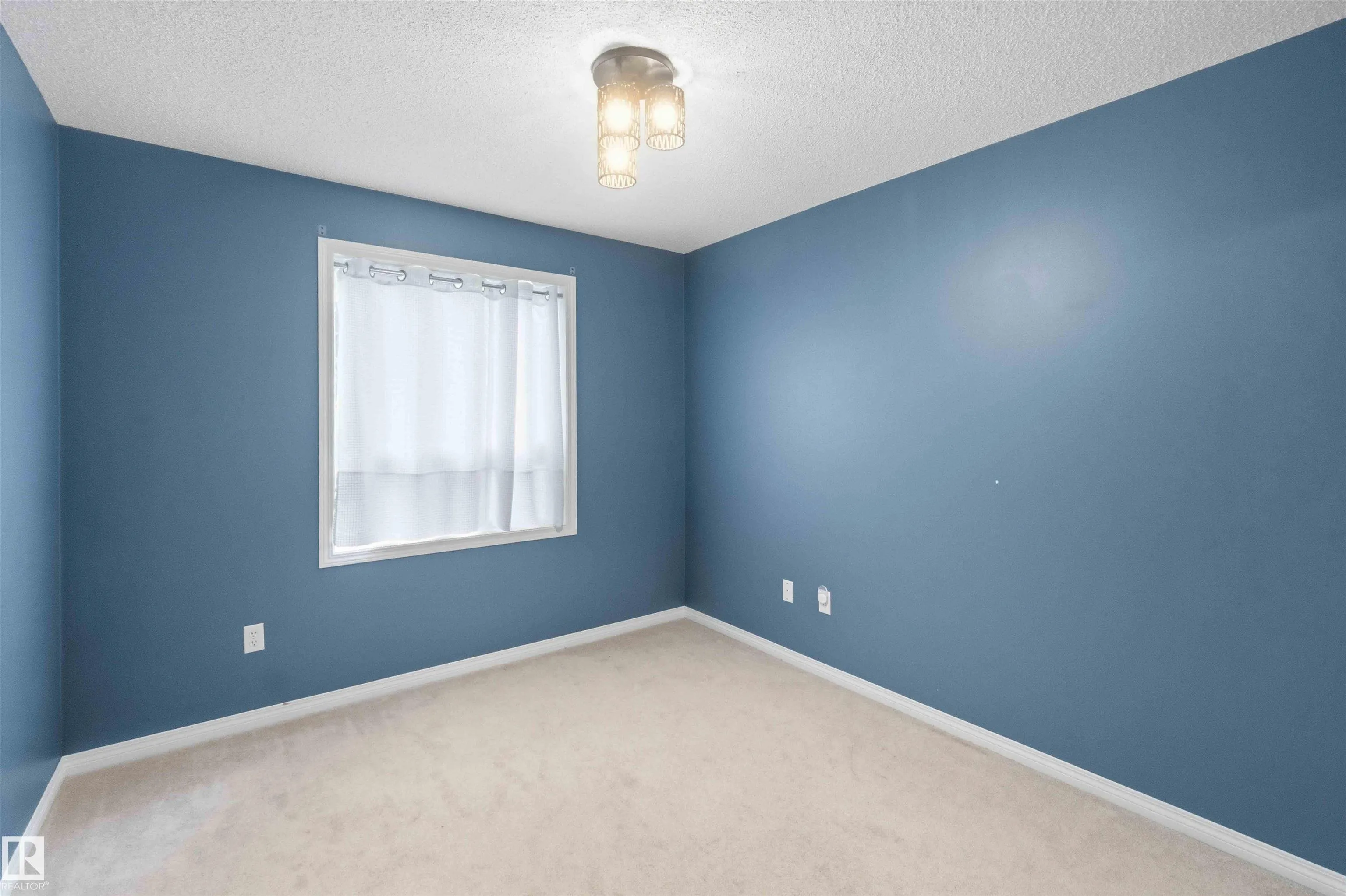 1520 Hammond Gate