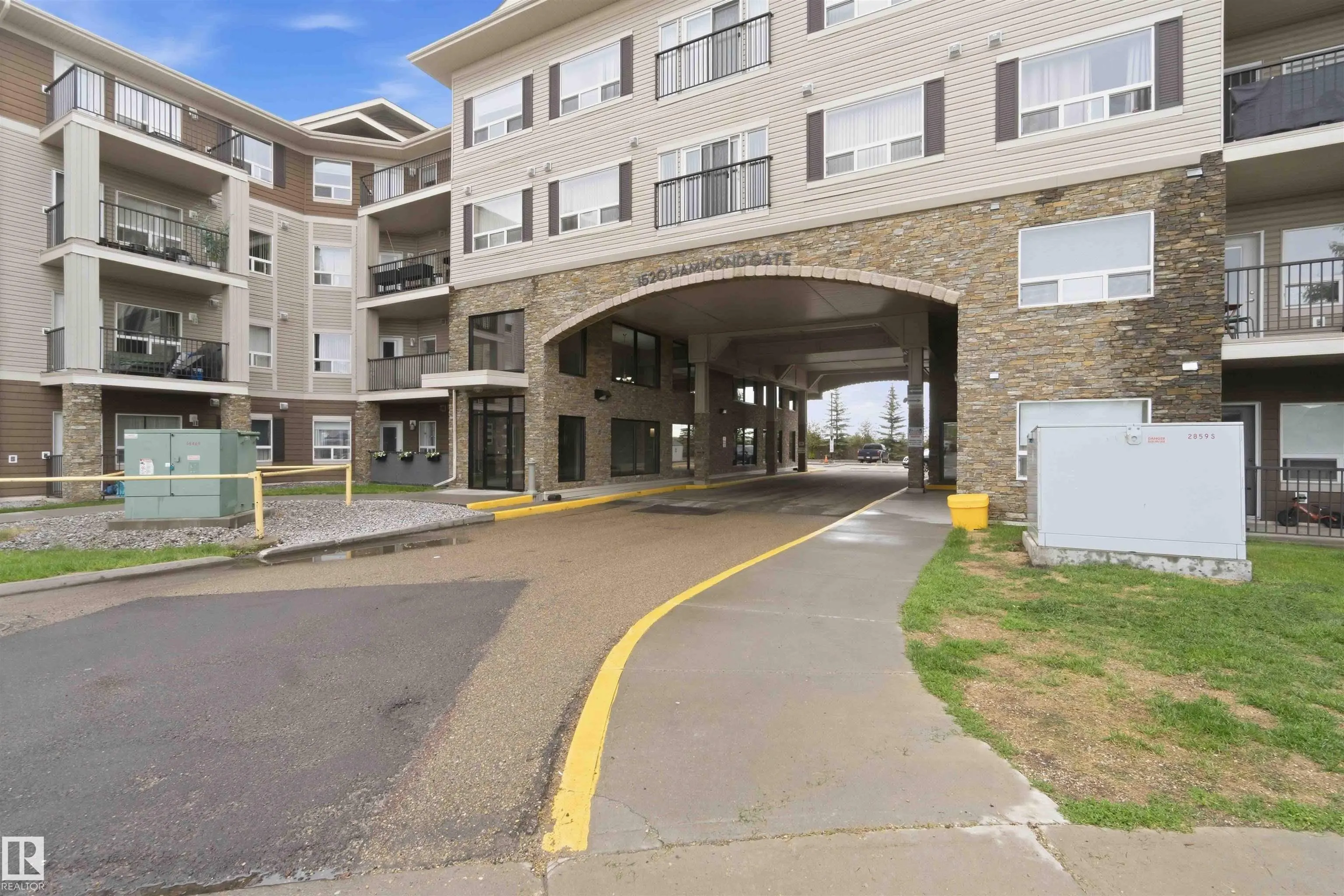 1520 Hammond Gate