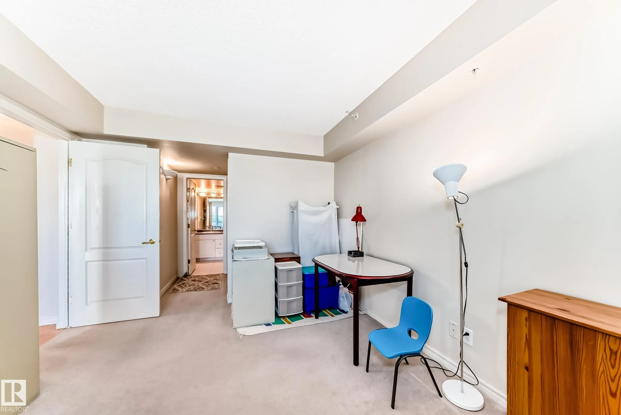 10909 103 Avenue