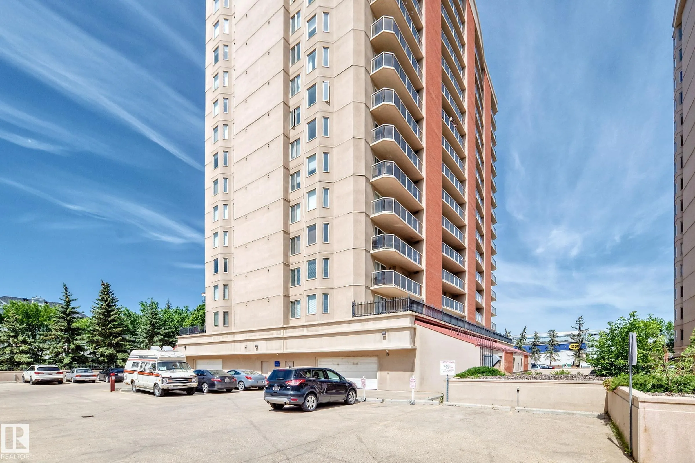 10909 103 Avenue