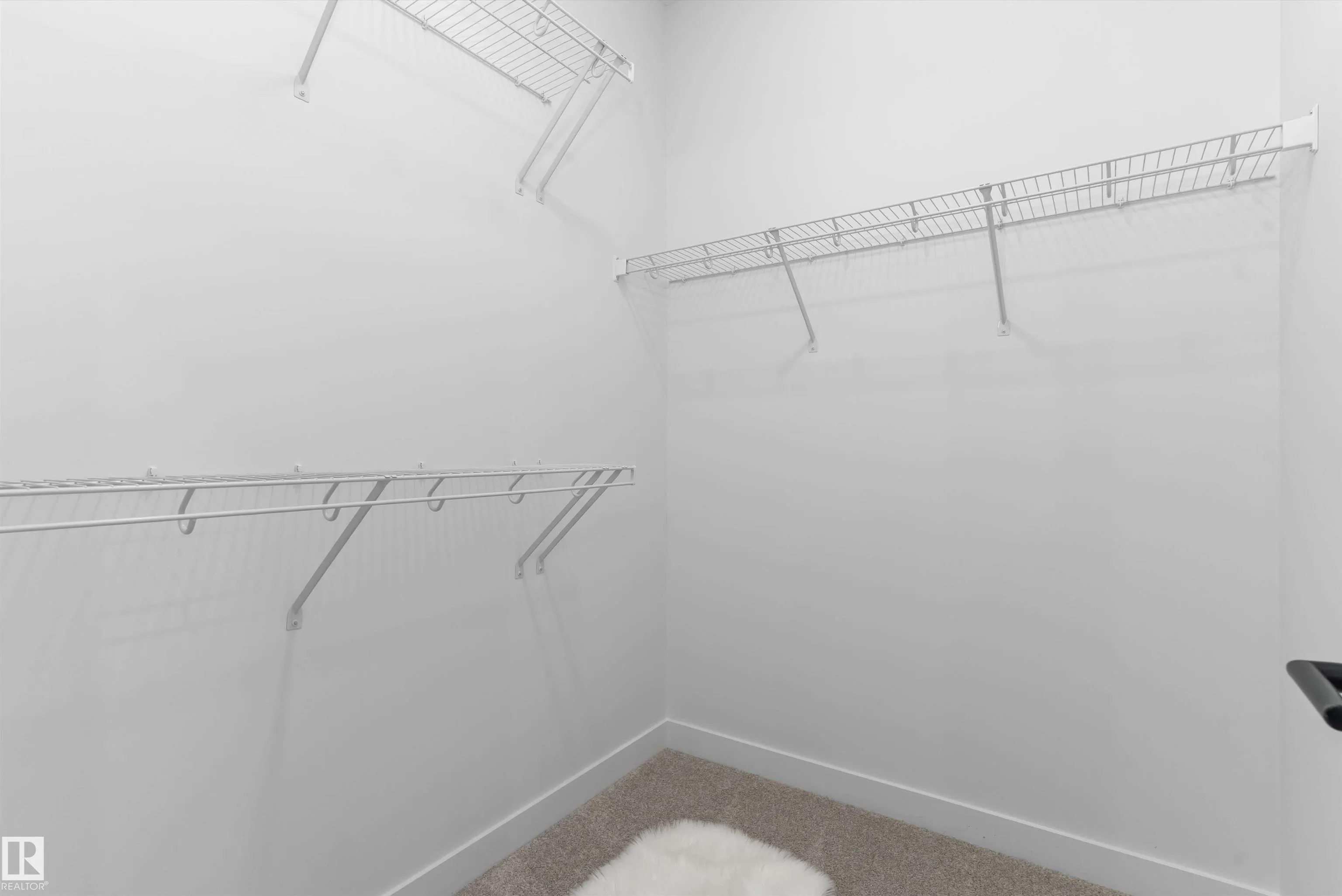3708 CROSS LANDING