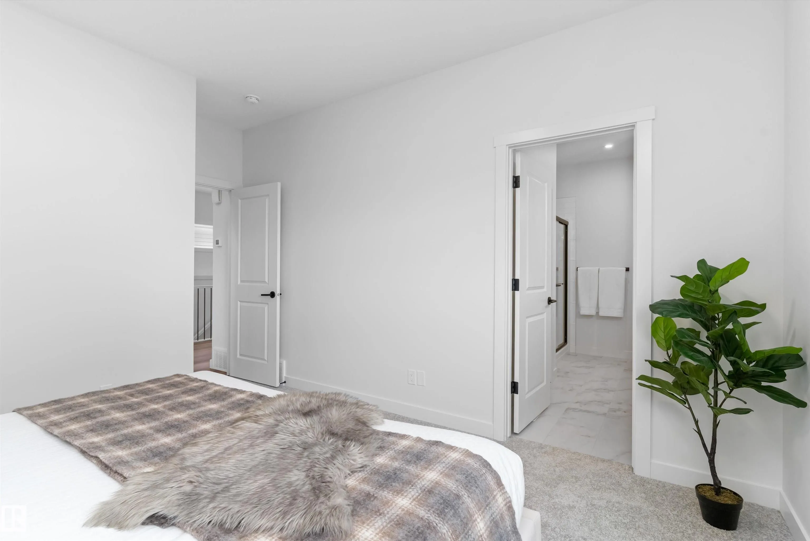 3708 CROSS LANDING