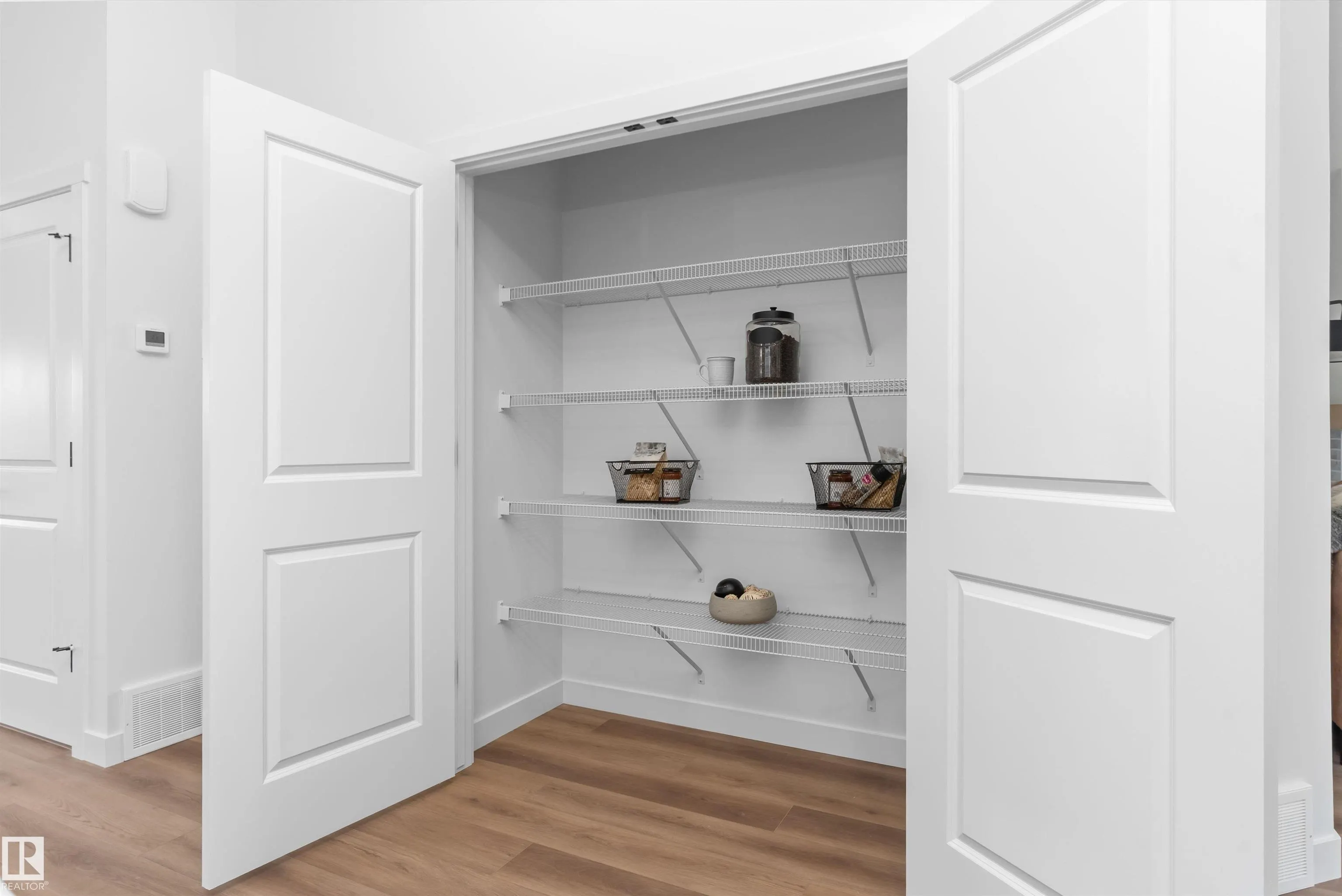 3708 CROSS LANDING