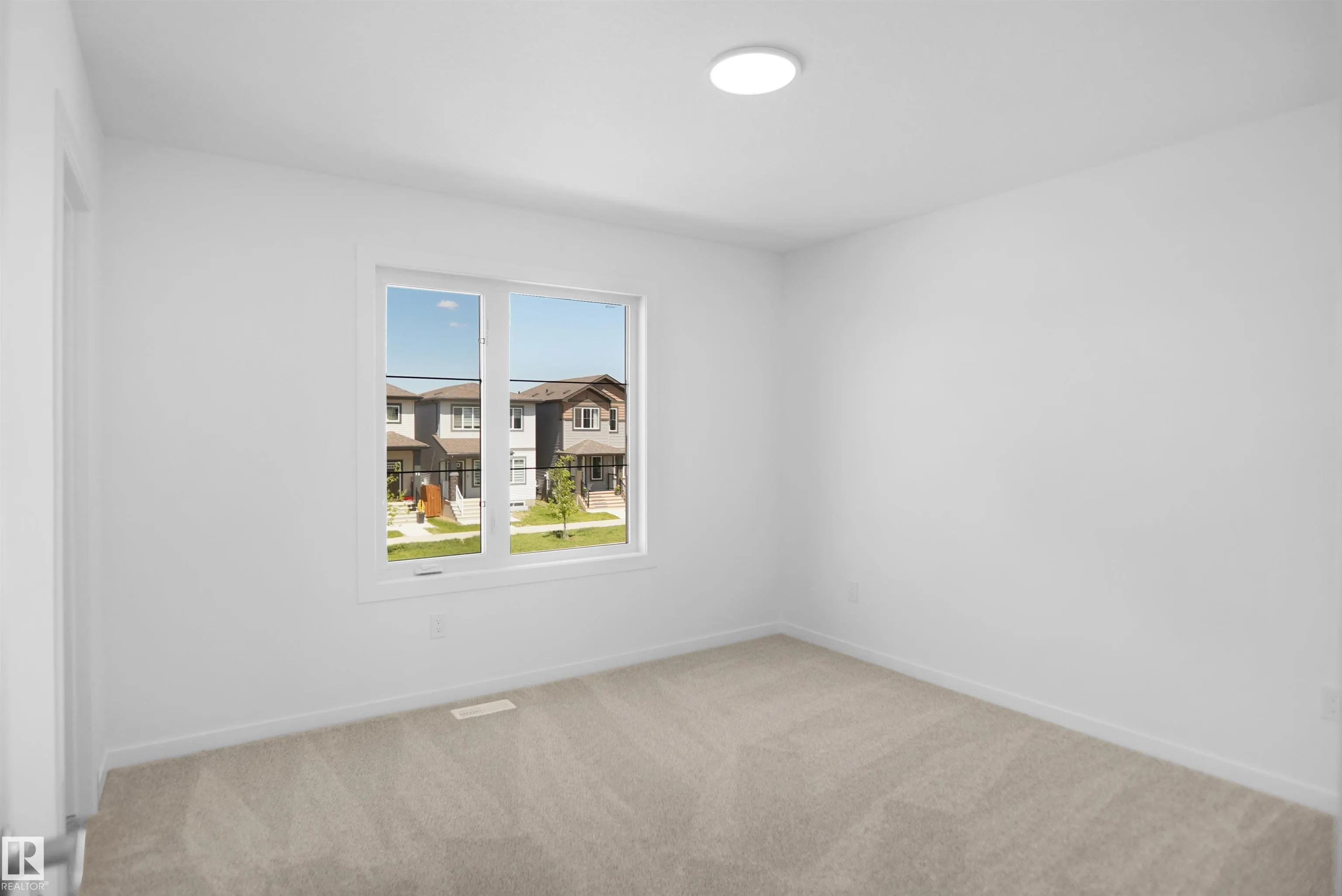 82 Juniper Wynd