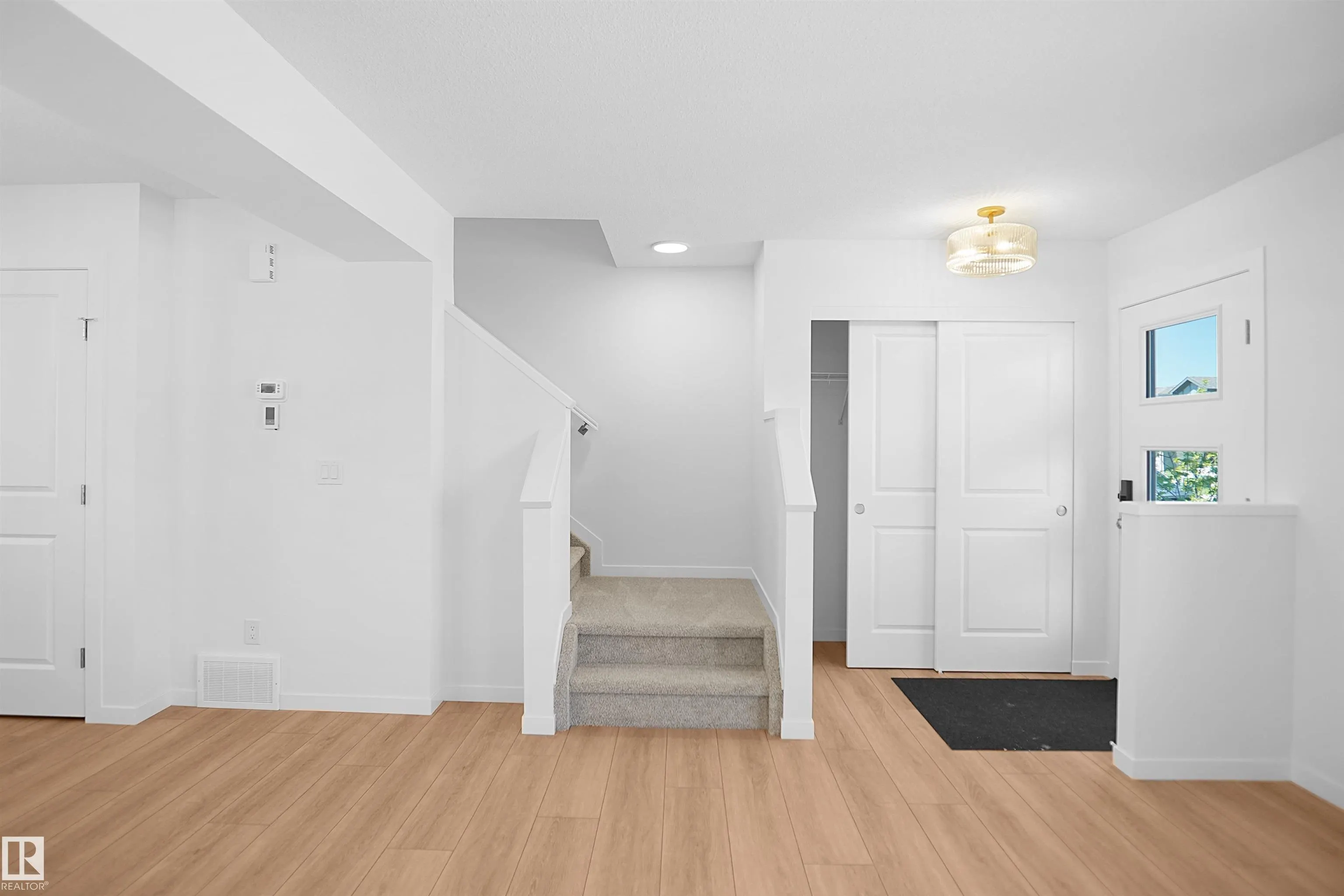 82 Juniper Wynd