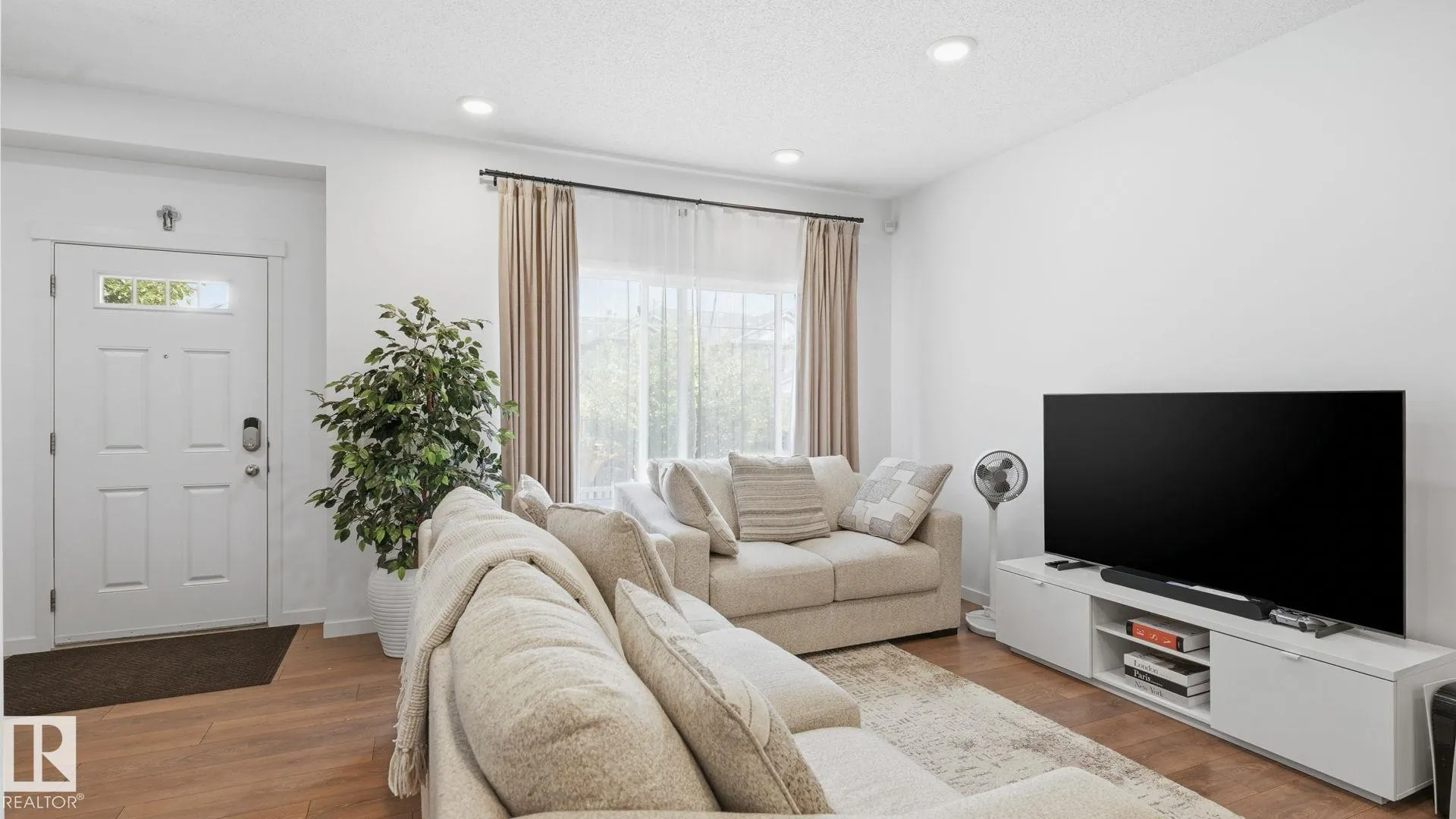 4318 ANNETT Common