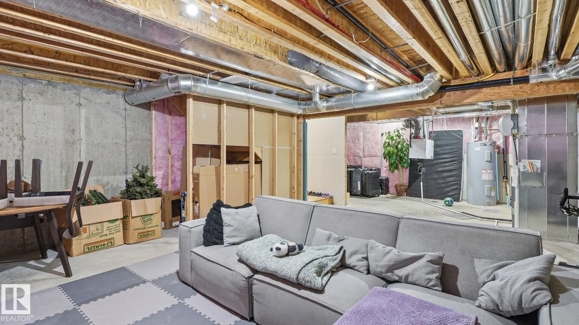4318 ANNETT Common