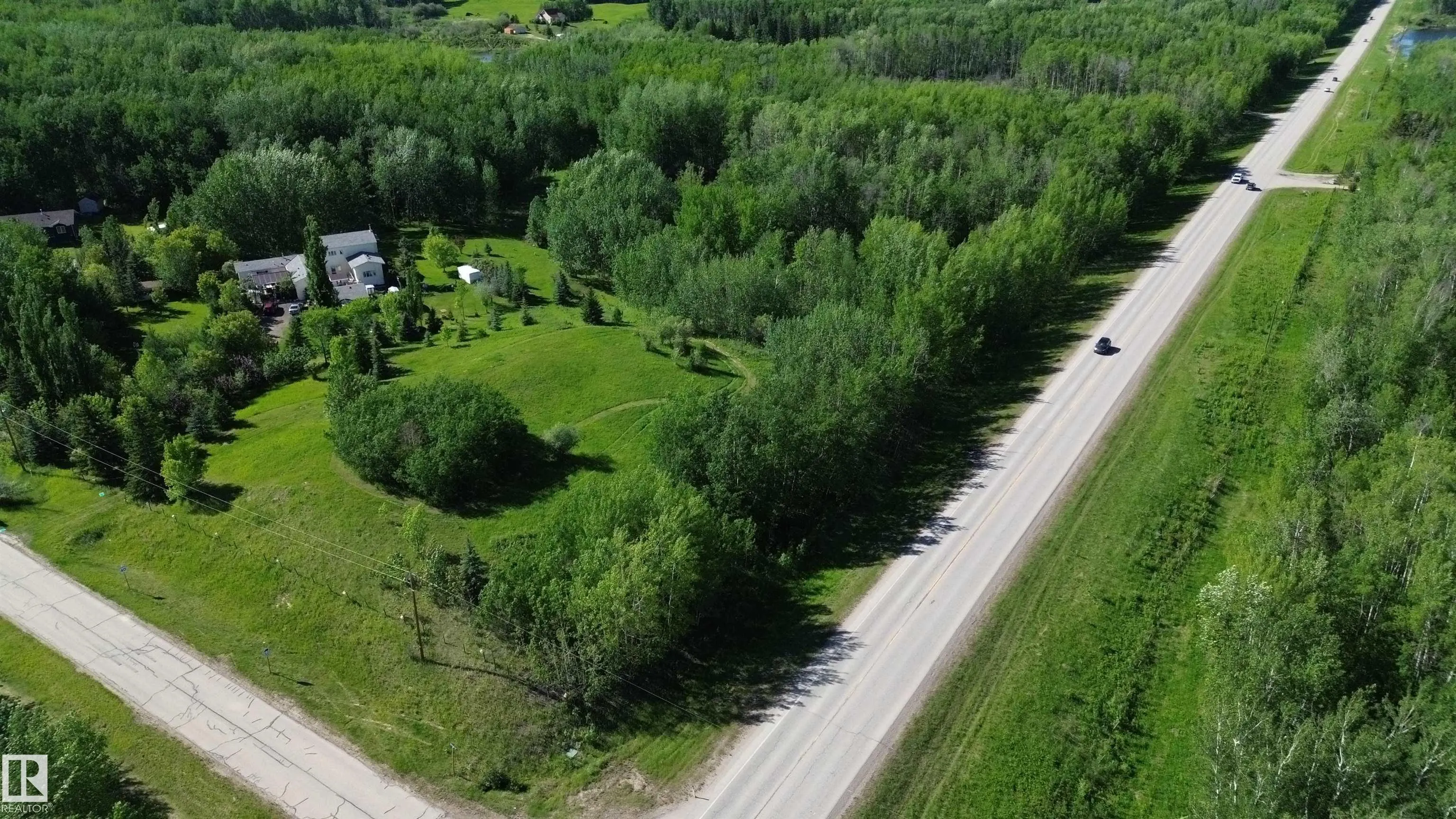 1004 TWP RD 542