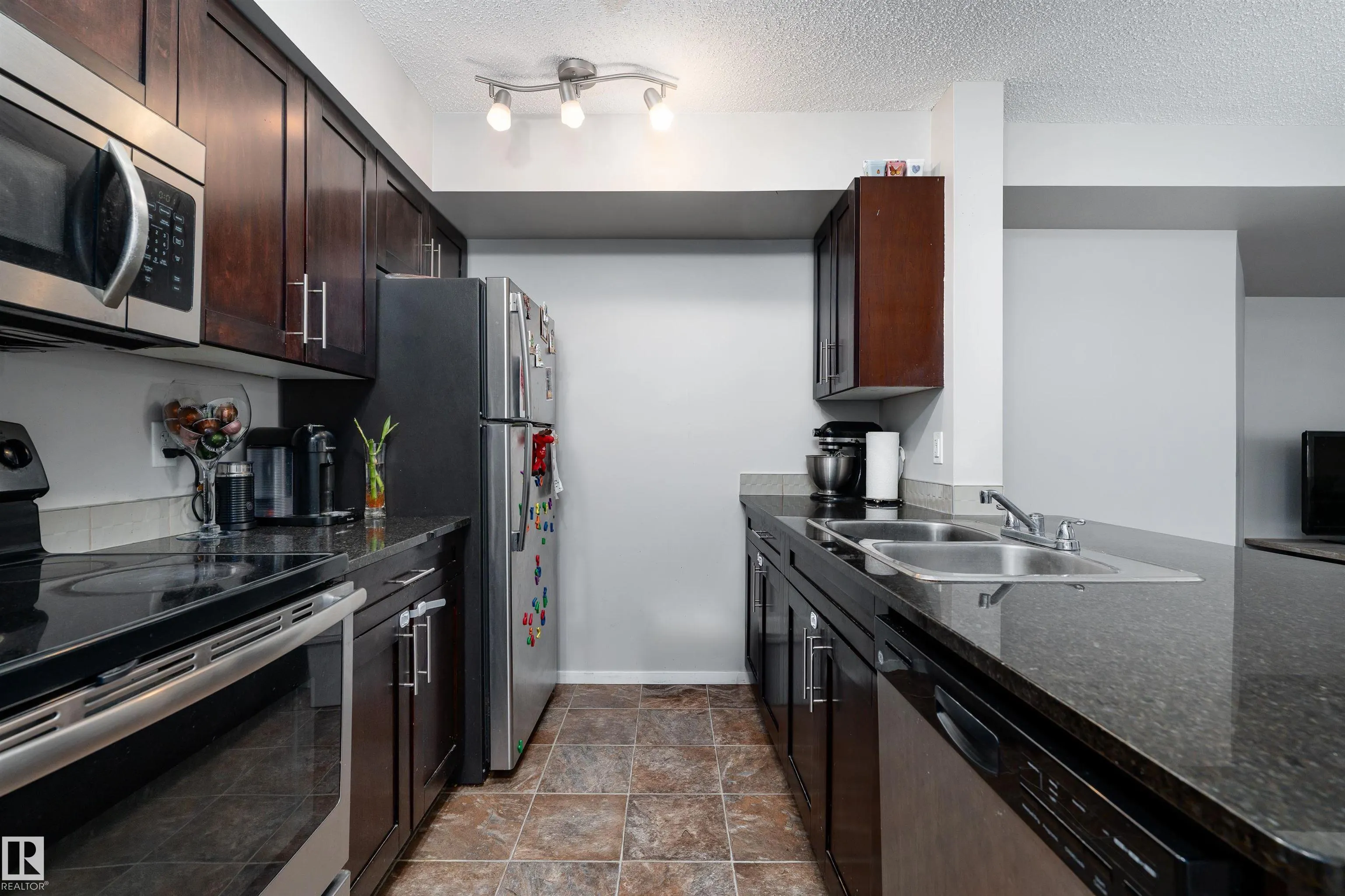 3207 JAMES MOWATT Trail