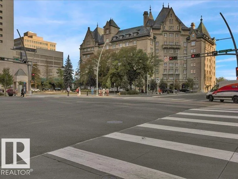 #708 10024 JASPER Avenue