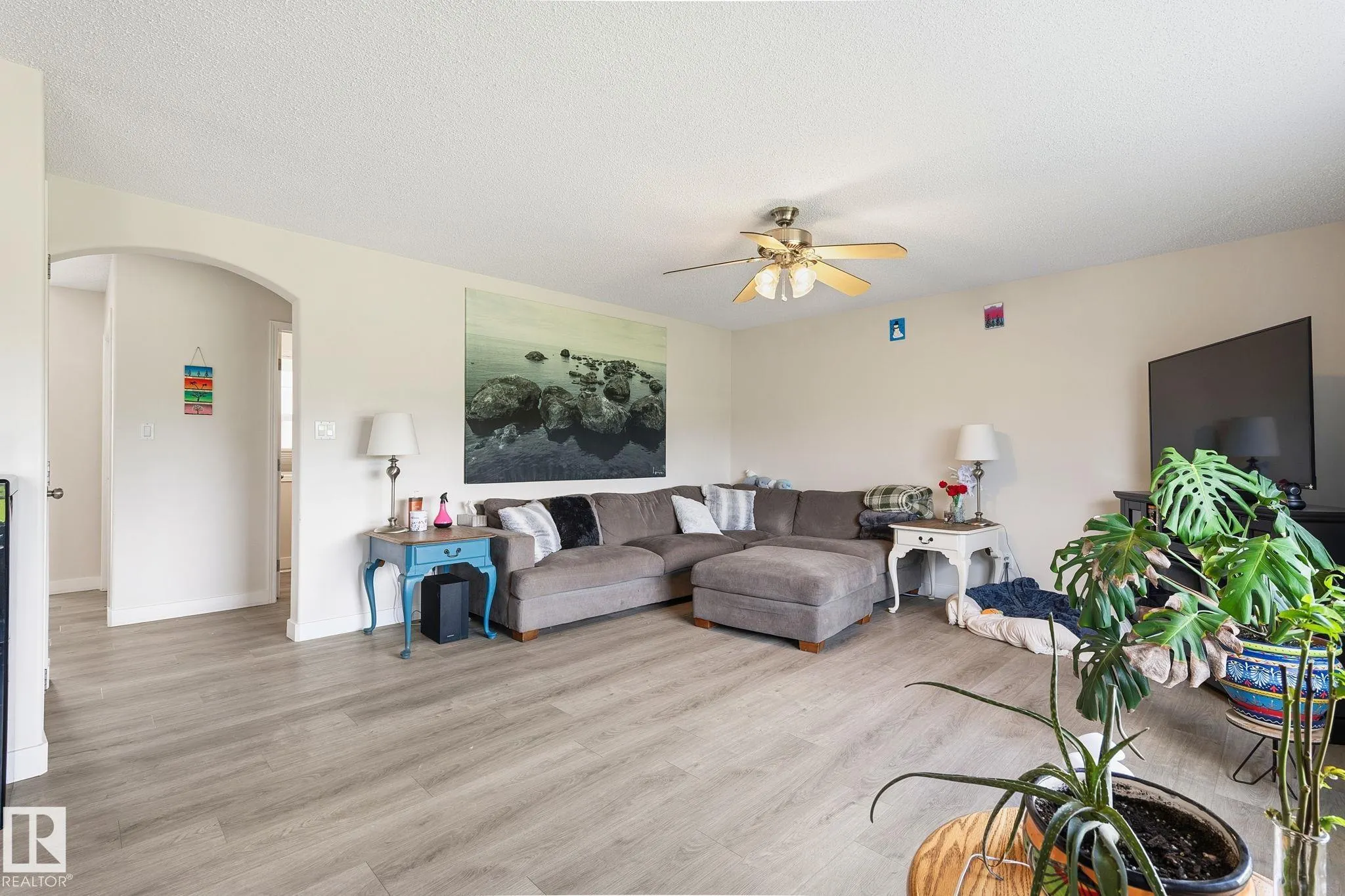 51305 RGE ROAD 271
