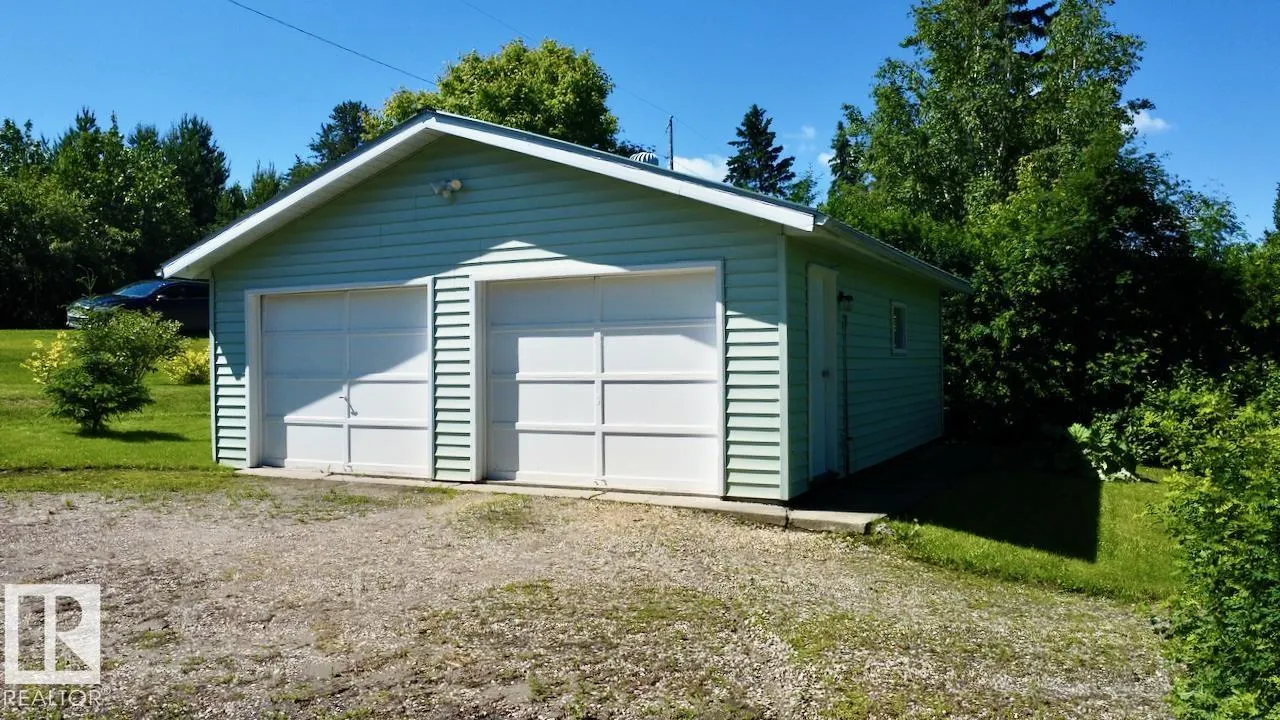 14 52515 RGE ROAD 52