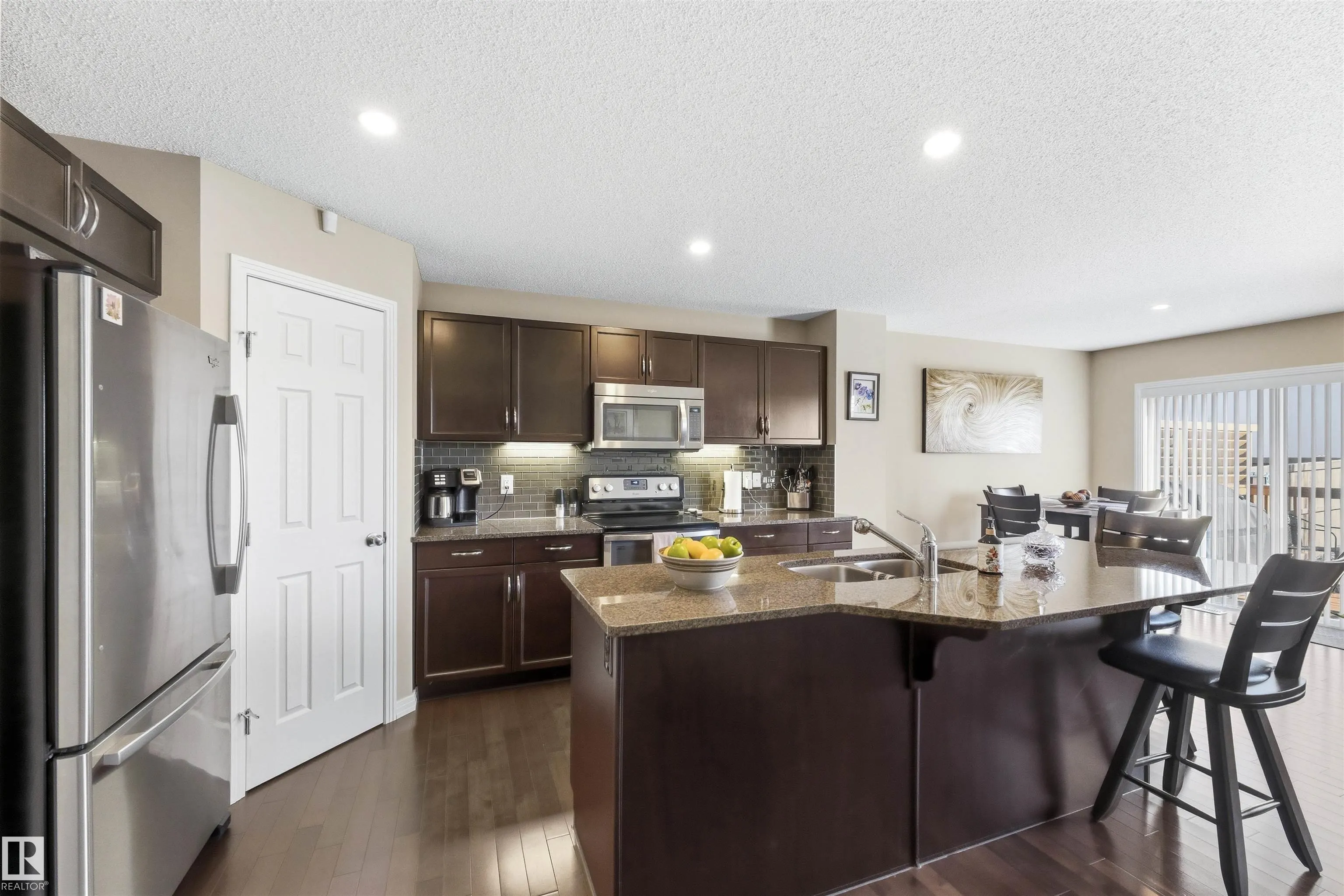 3039 Harvey CR