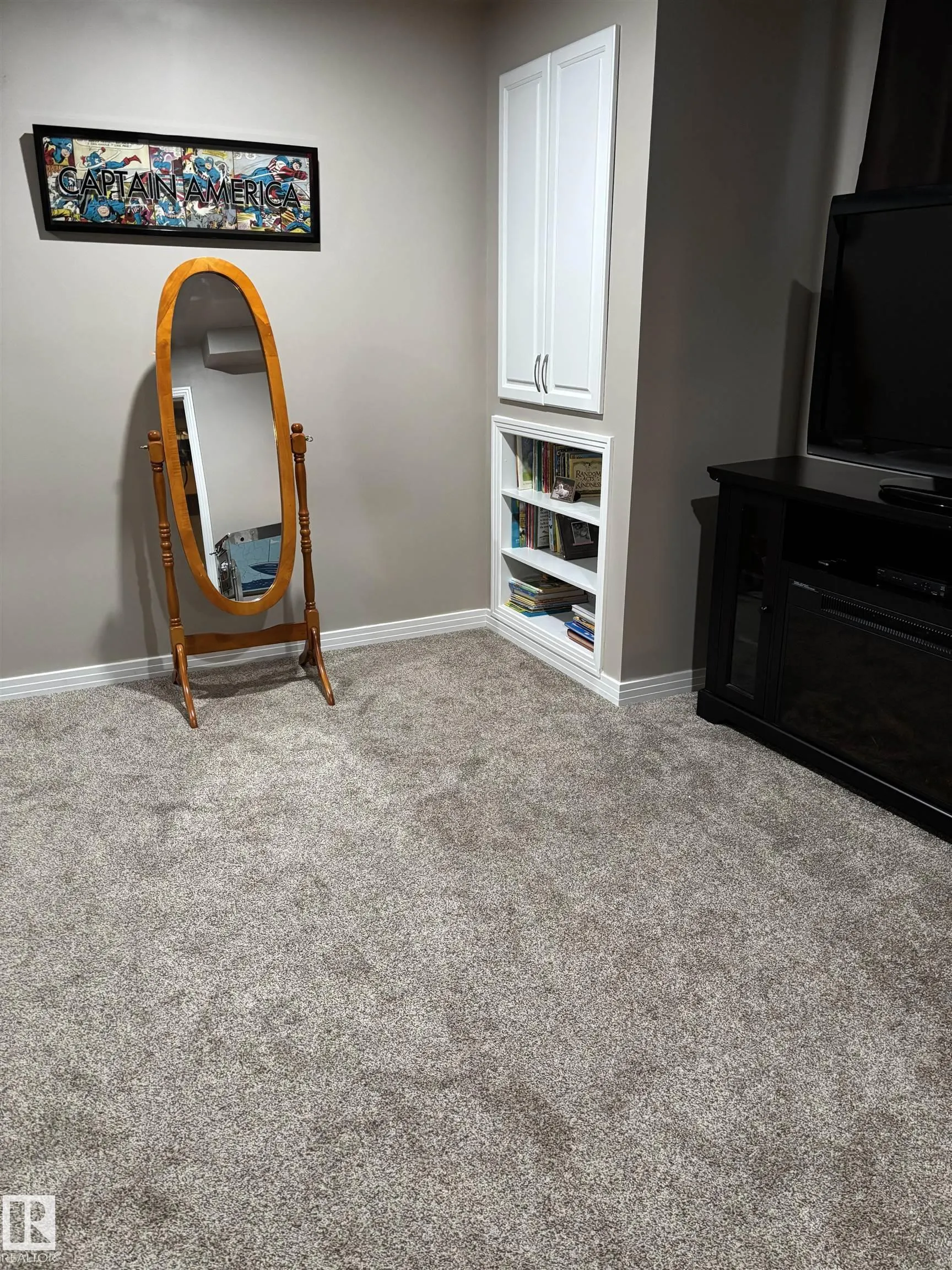 3039 Harvey CR
