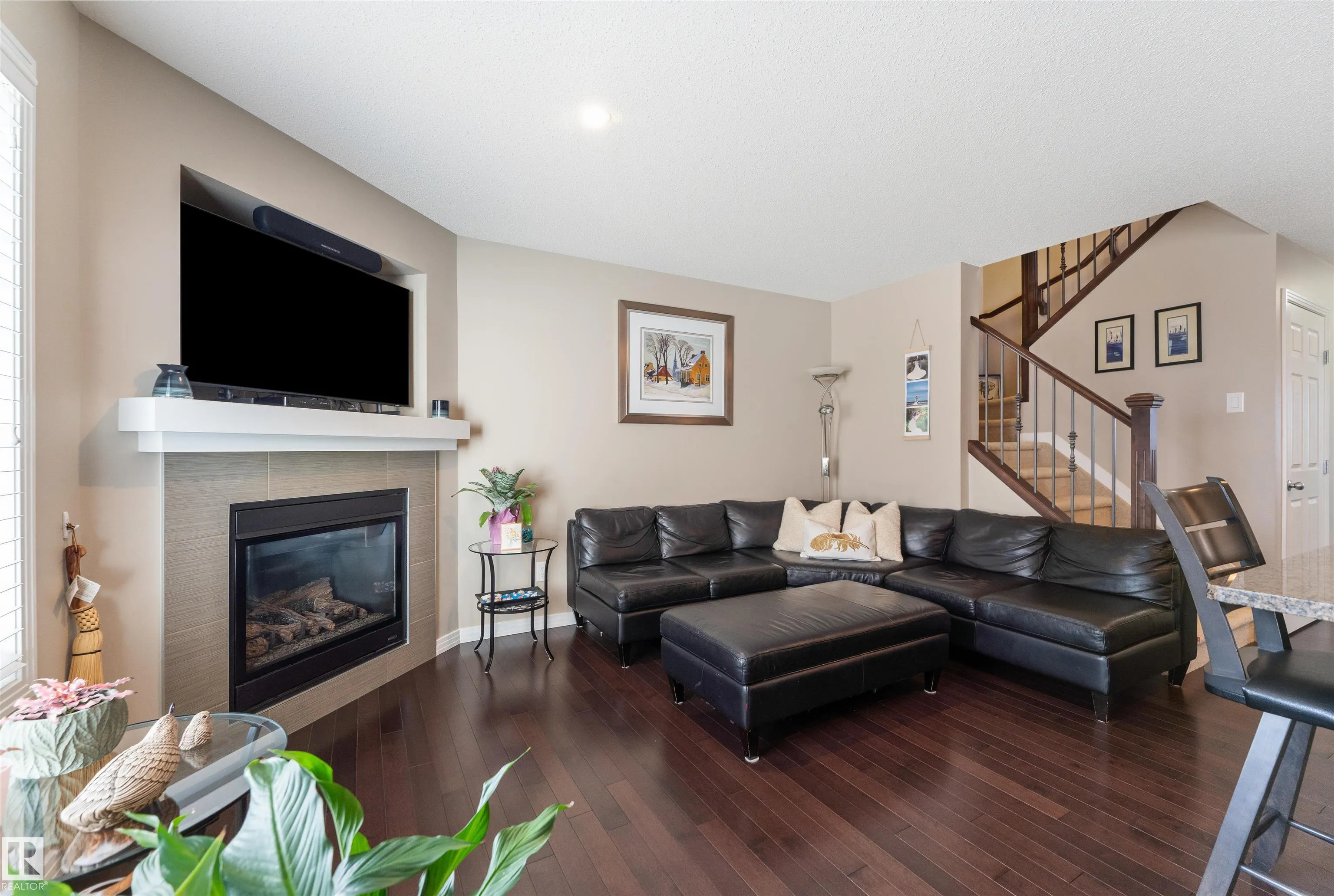 3039 Harvey CR