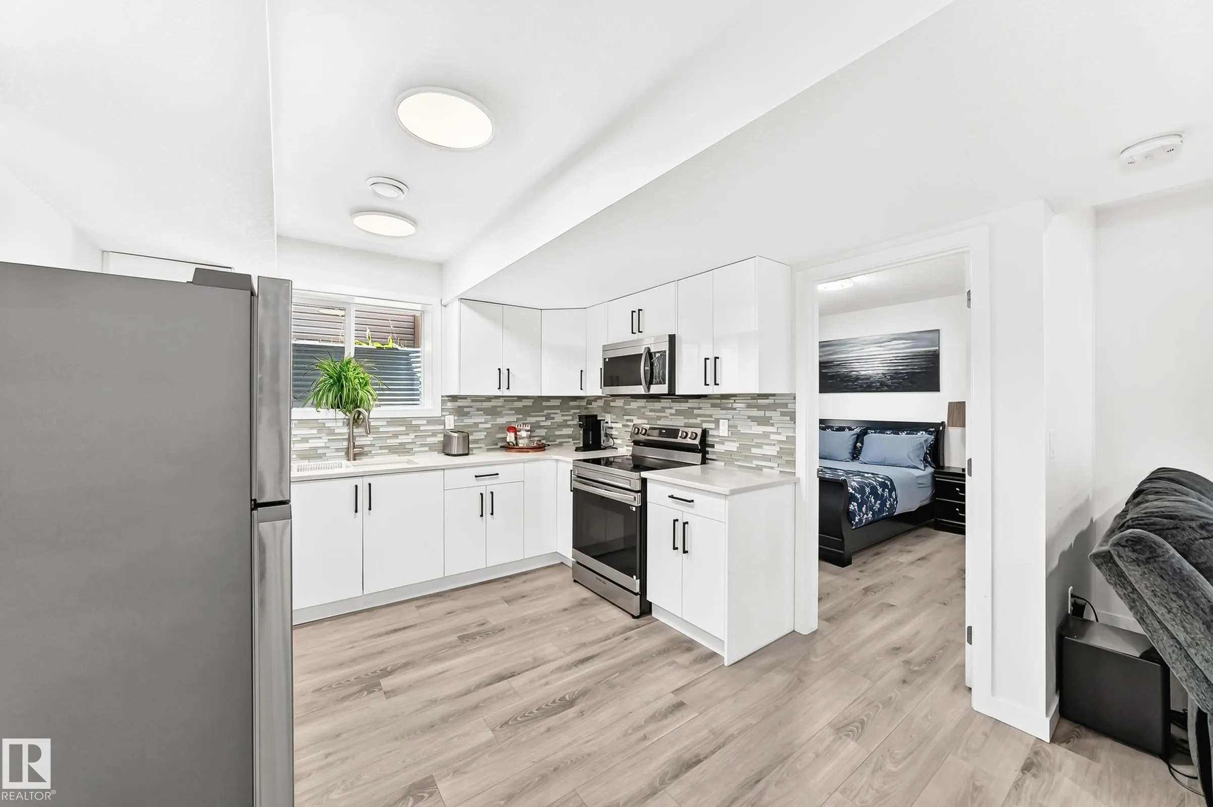 3672 Claxton Place