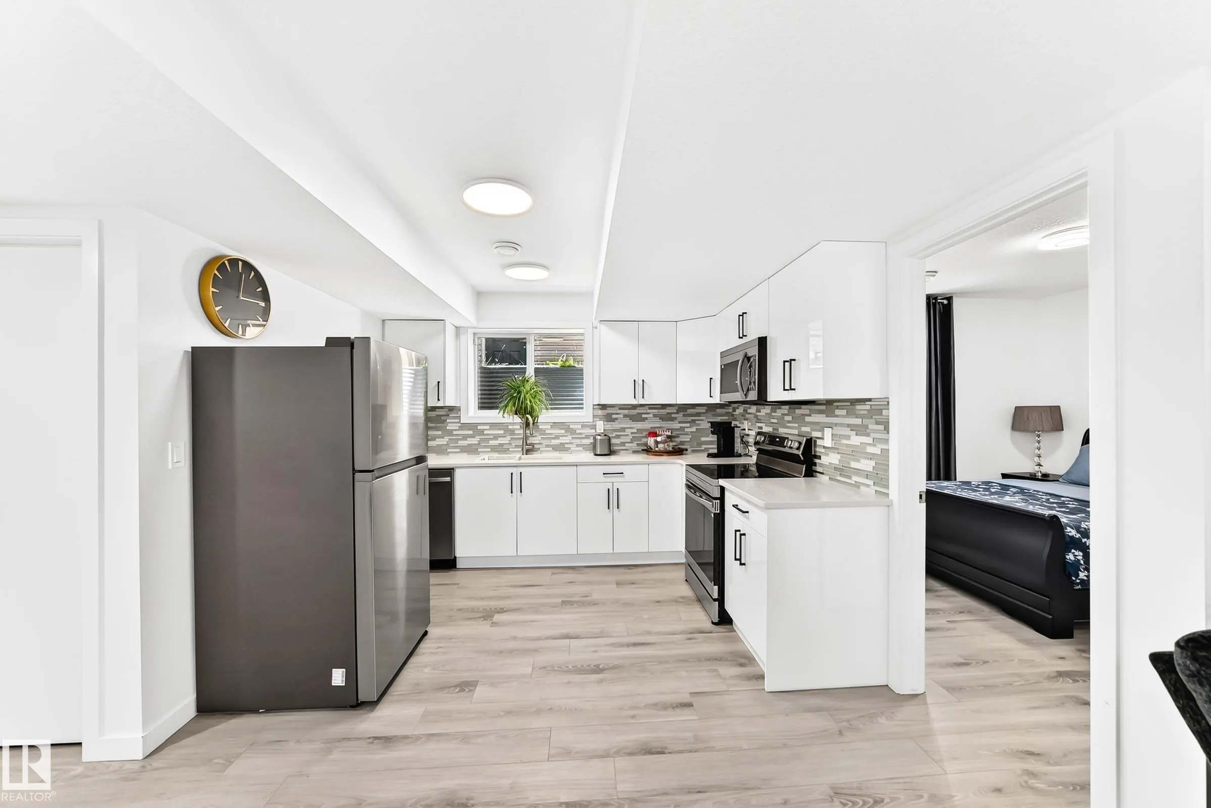 3672 Claxton Place