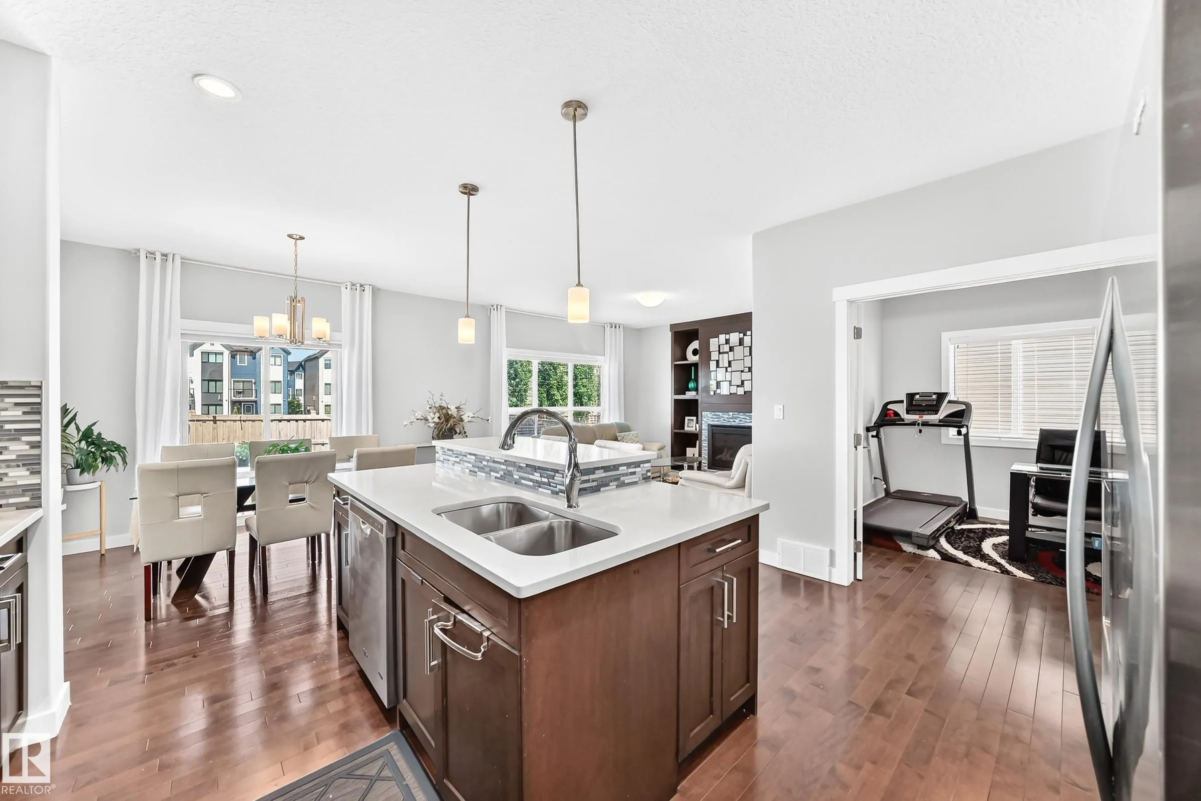3672 Claxton Place