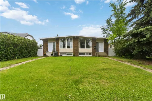 8123 8125 83 Avenue