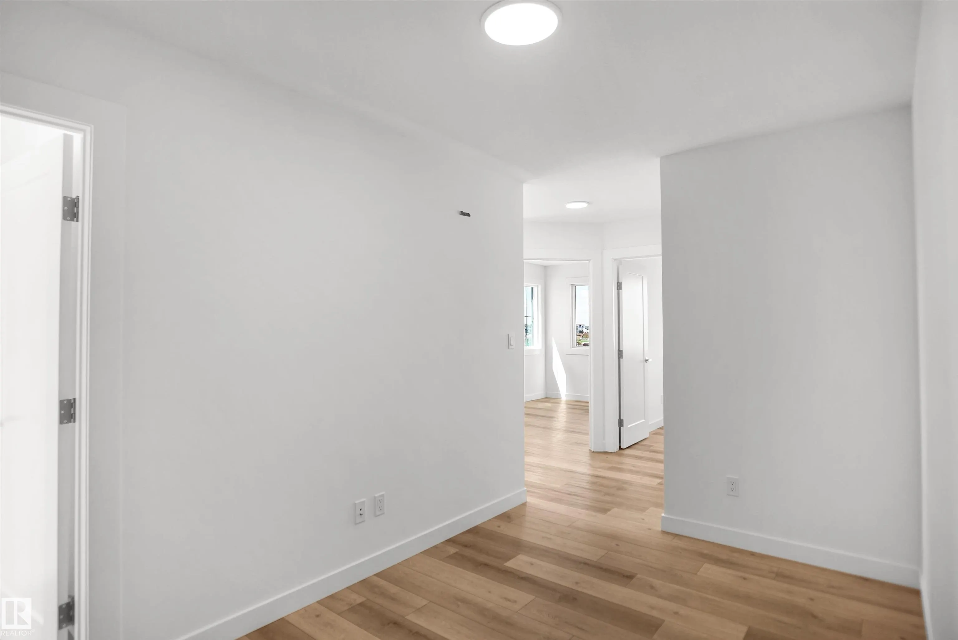1308 9 Street
