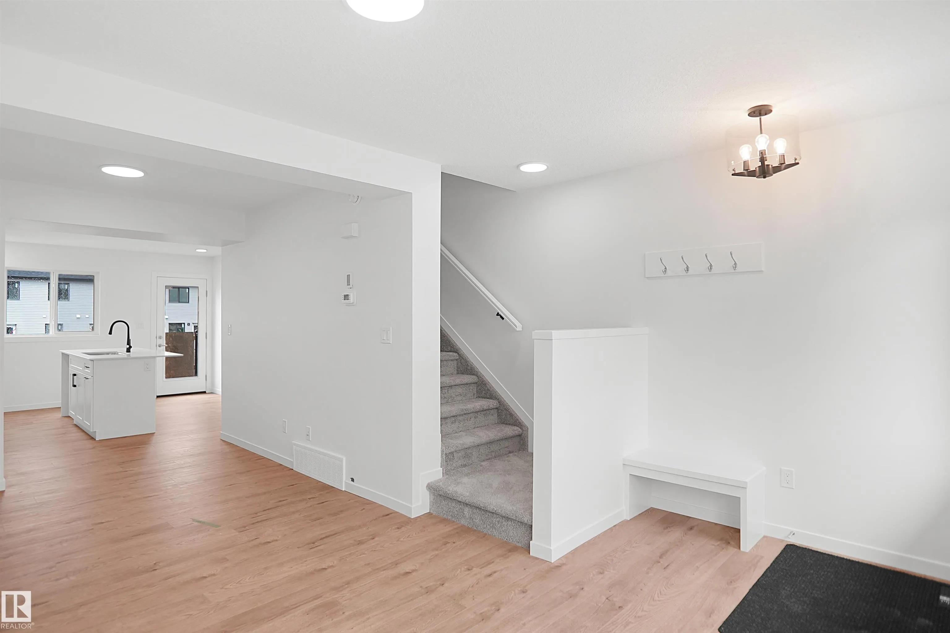 1320 9 Street