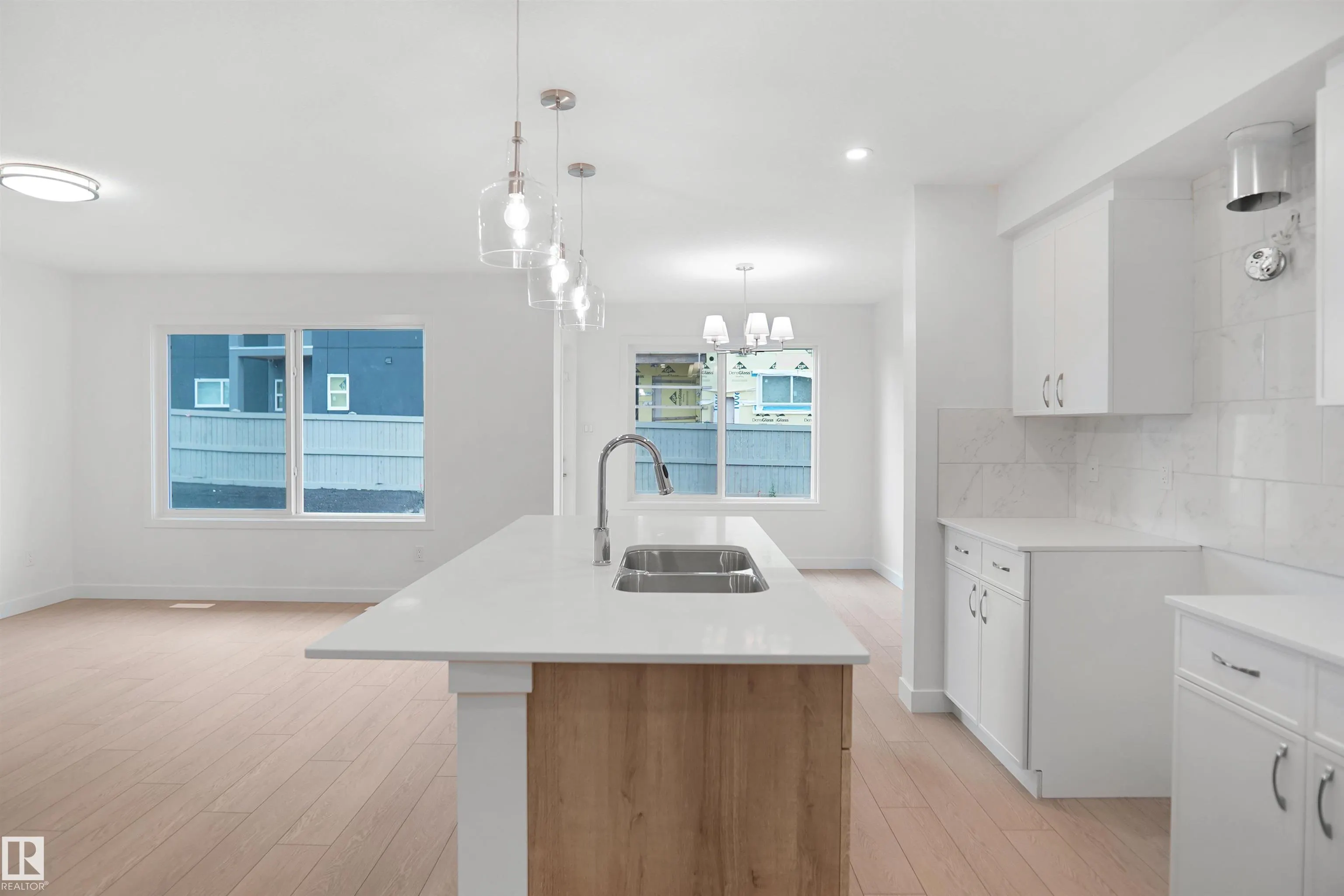 1408 11 Street