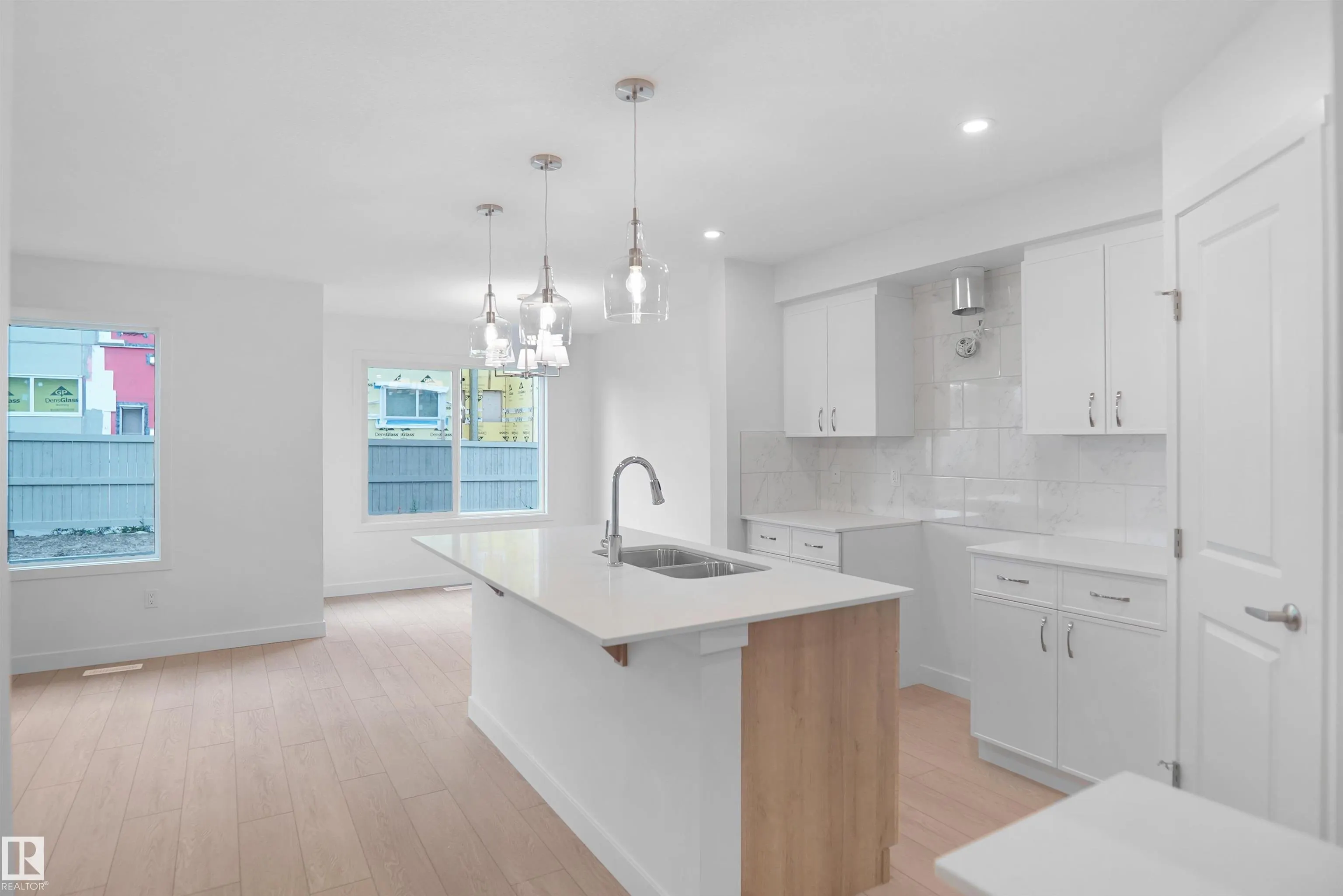 1408 11 Street