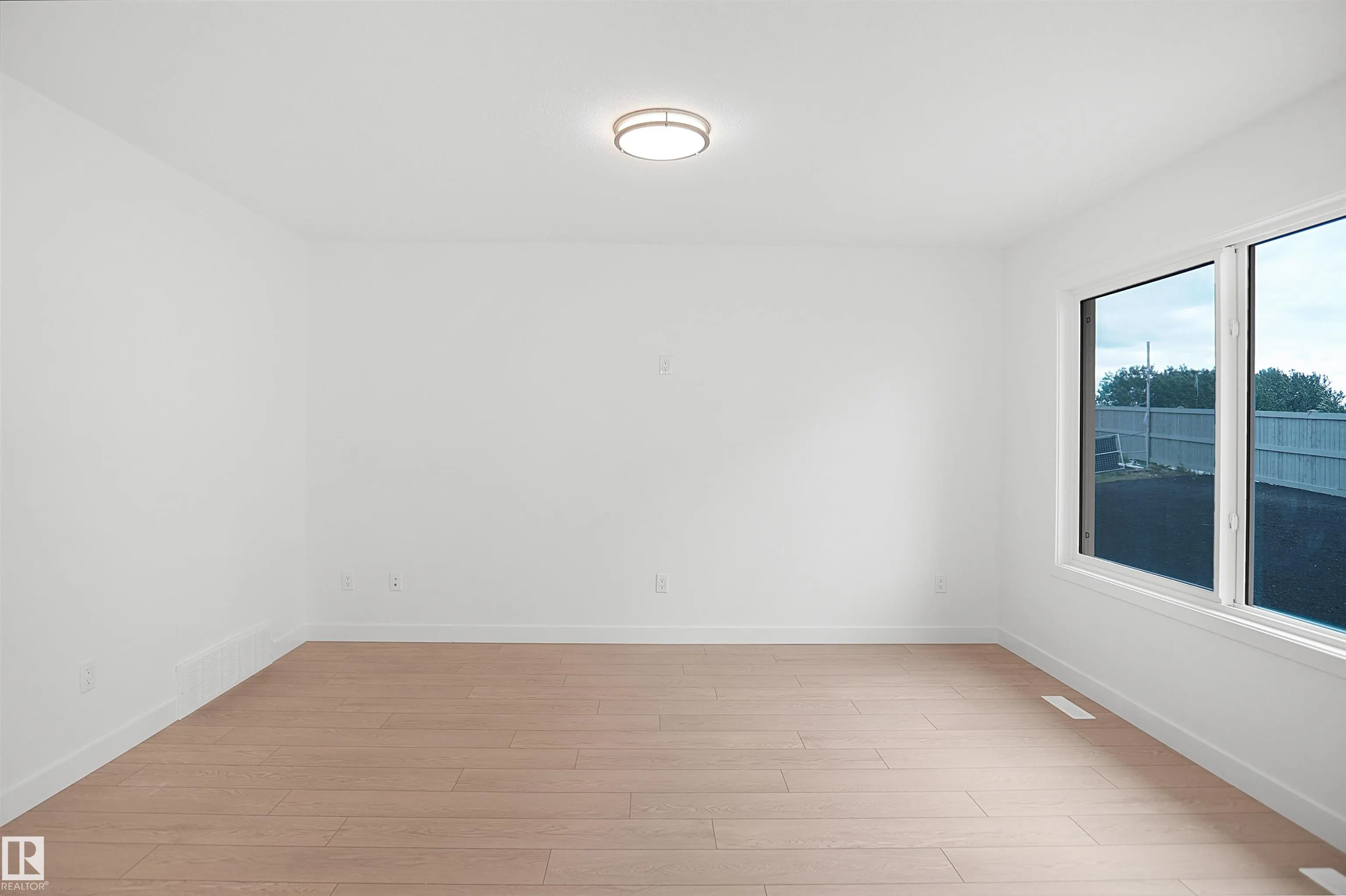 1408 11 Street
