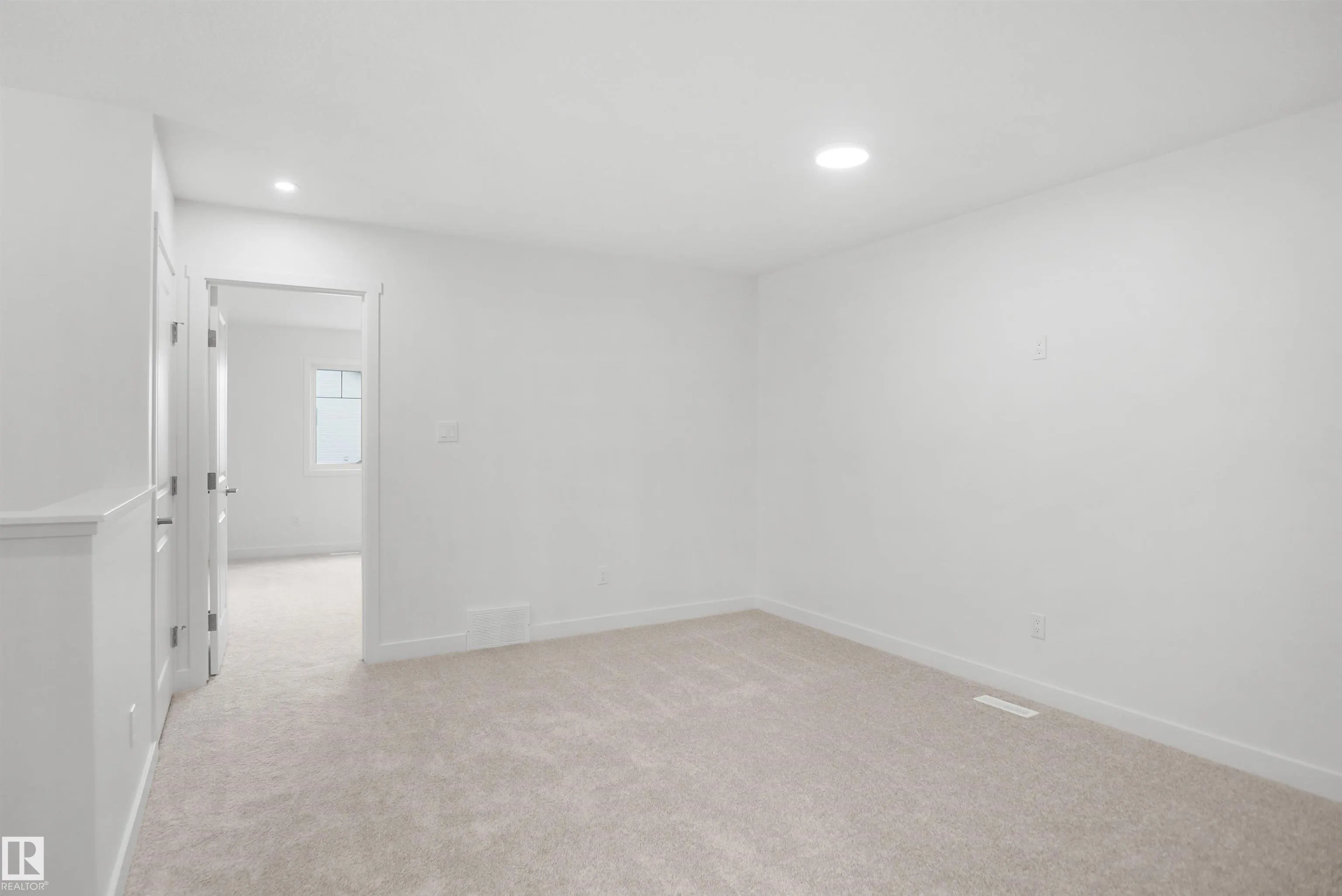 1410 11 Street
