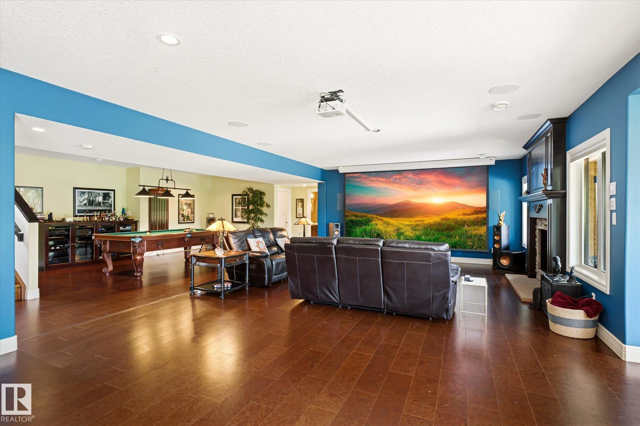 3 Blackhawk Drive