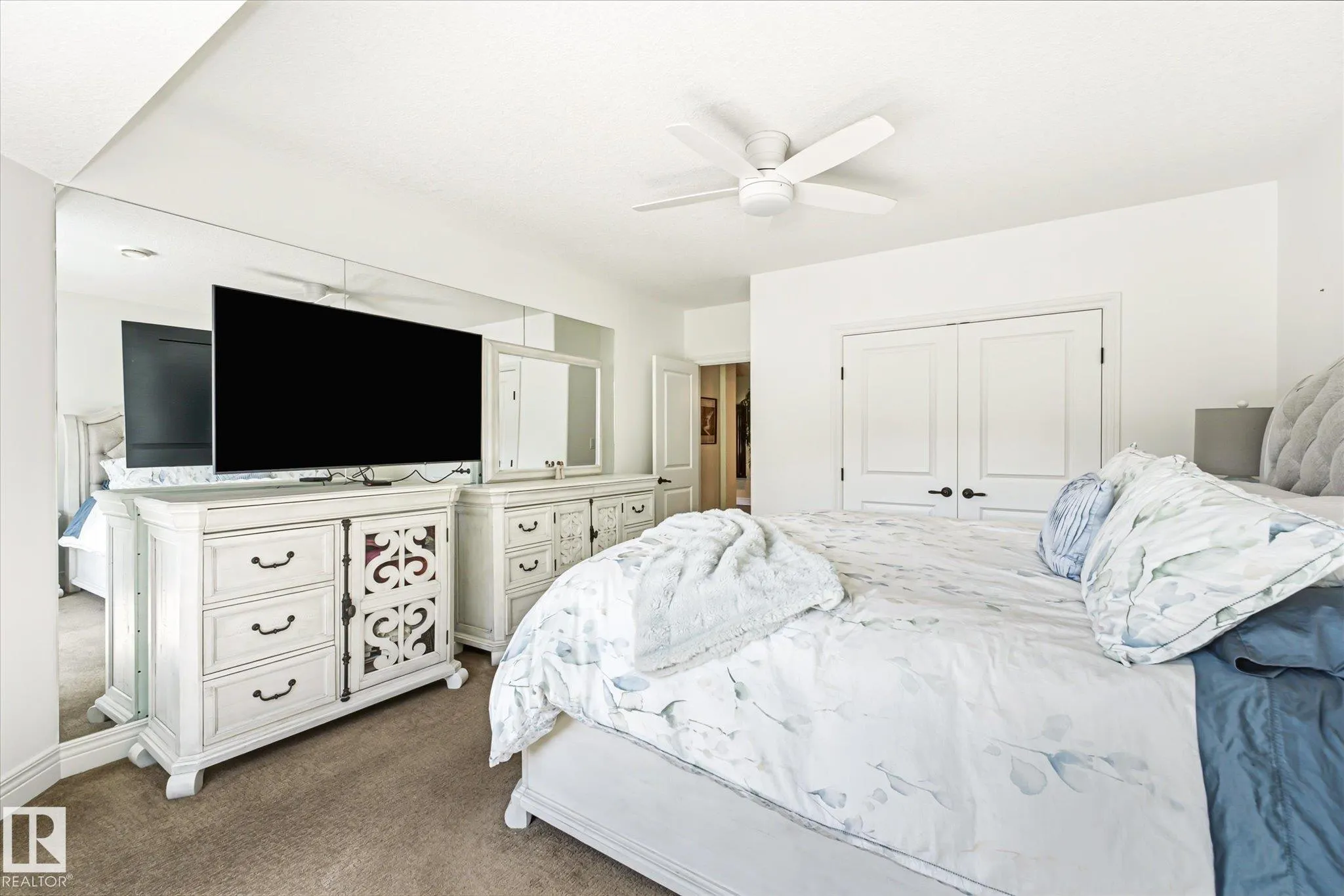 3 Blackhawk Drive