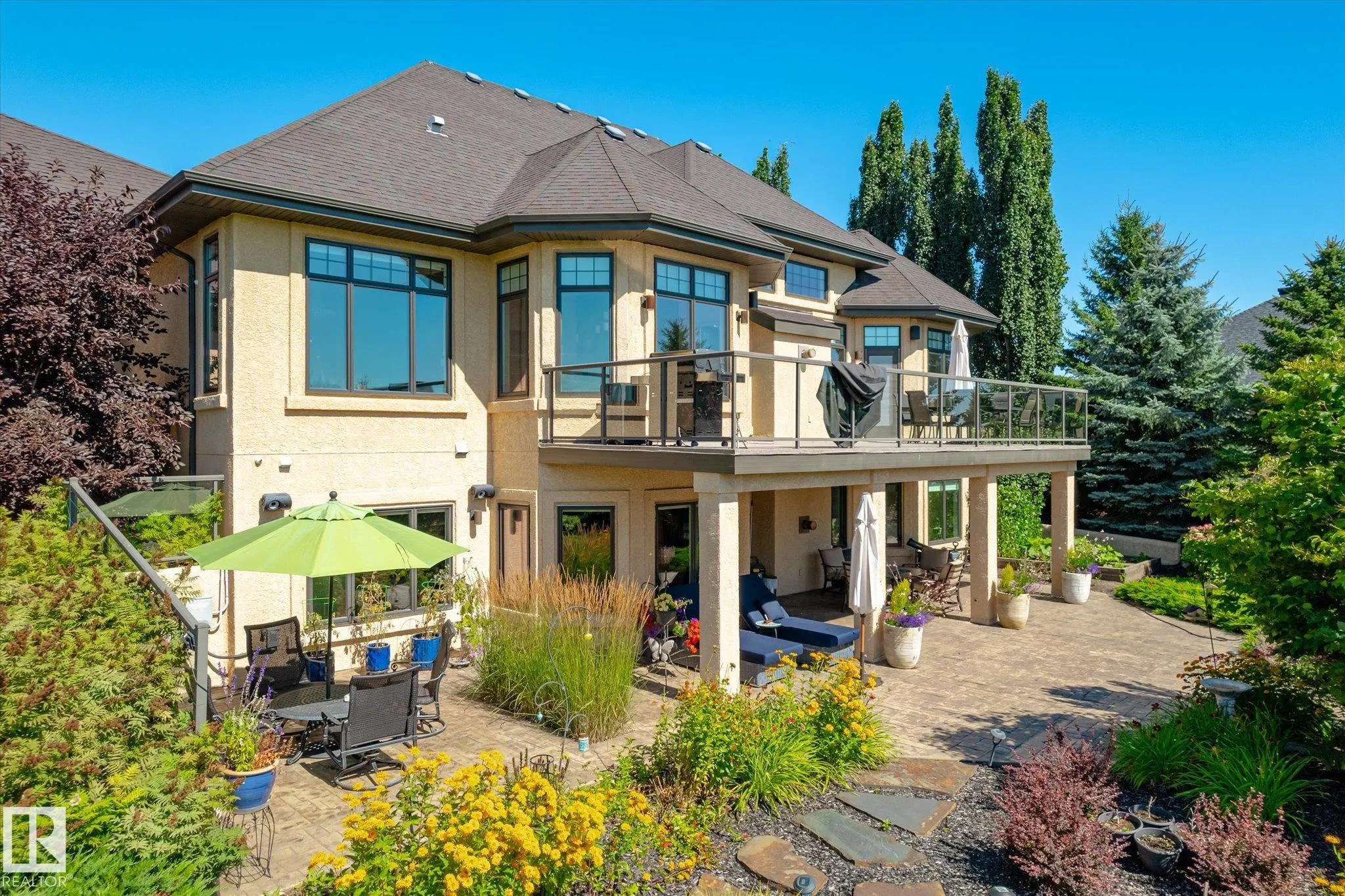3 Blackhawk Drive