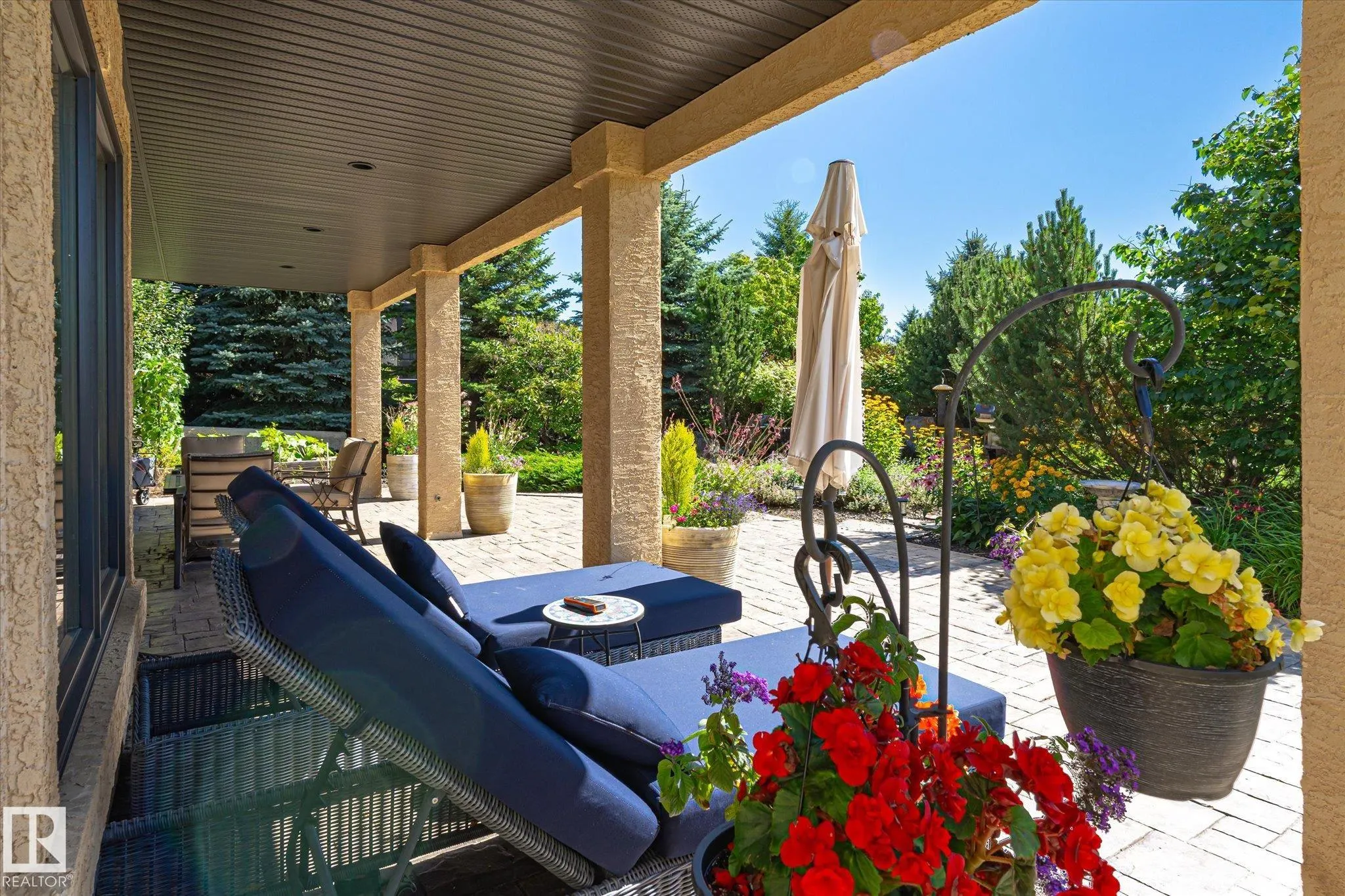 3 Blackhawk Drive